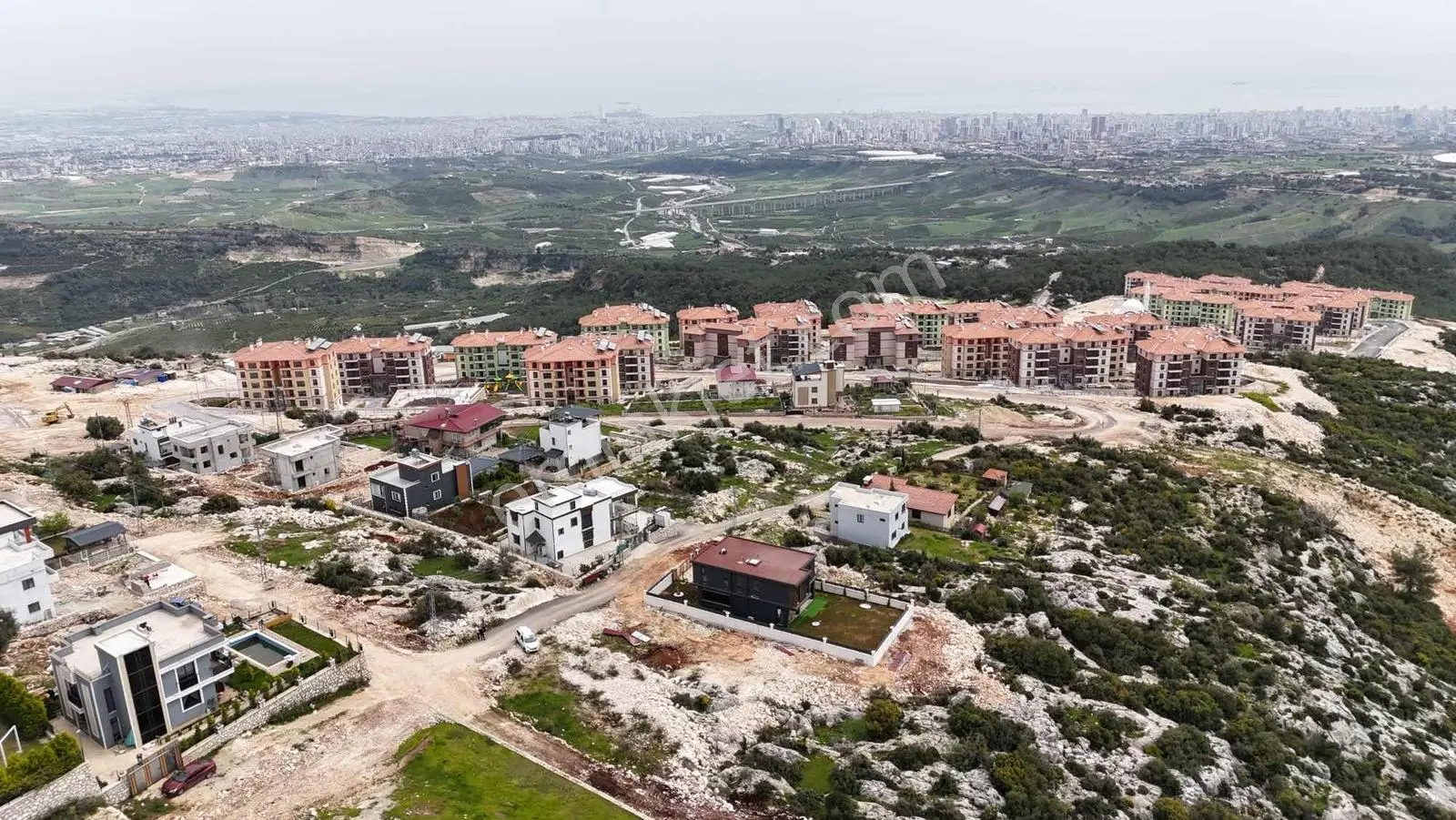 Mersin Yenişehir Kocahamzali Da Deniz Manzaralı Satılık Arsa