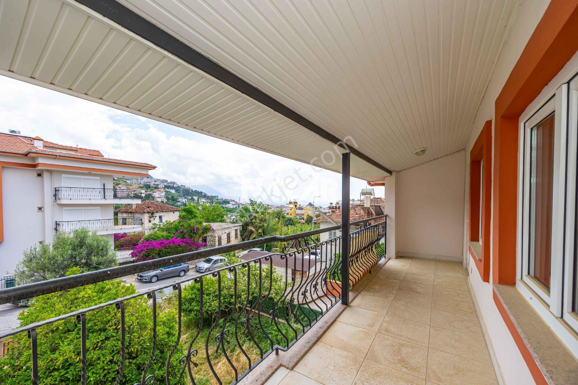 Alanya Sugözü’nde Kiralık 4+1 Müstakil Havuzlu Tripleks Villa - Görsel 28