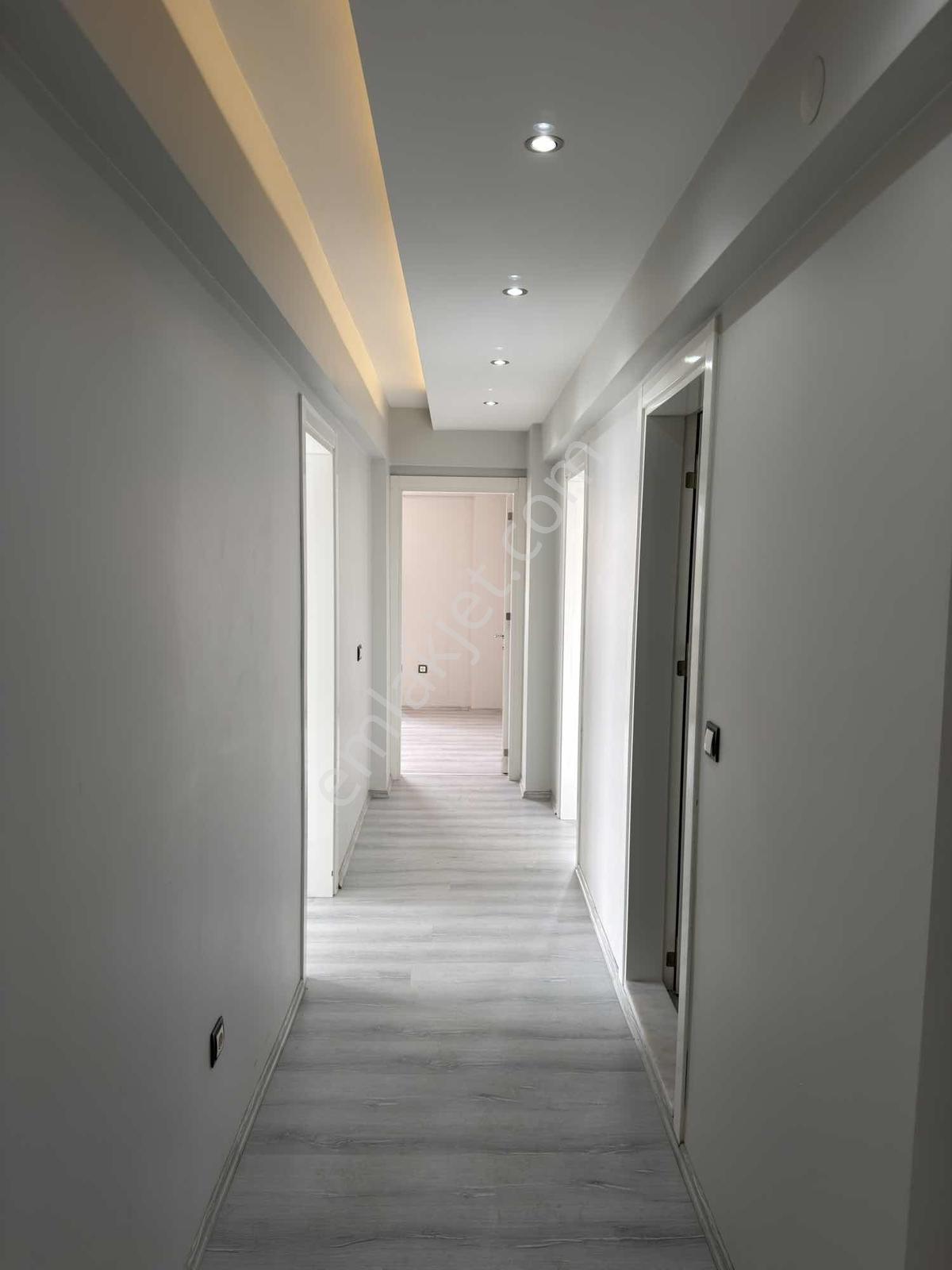 Muhtarım Emlaktan Site İçinde Havuz Manzaralı Daire. - Görsel 20