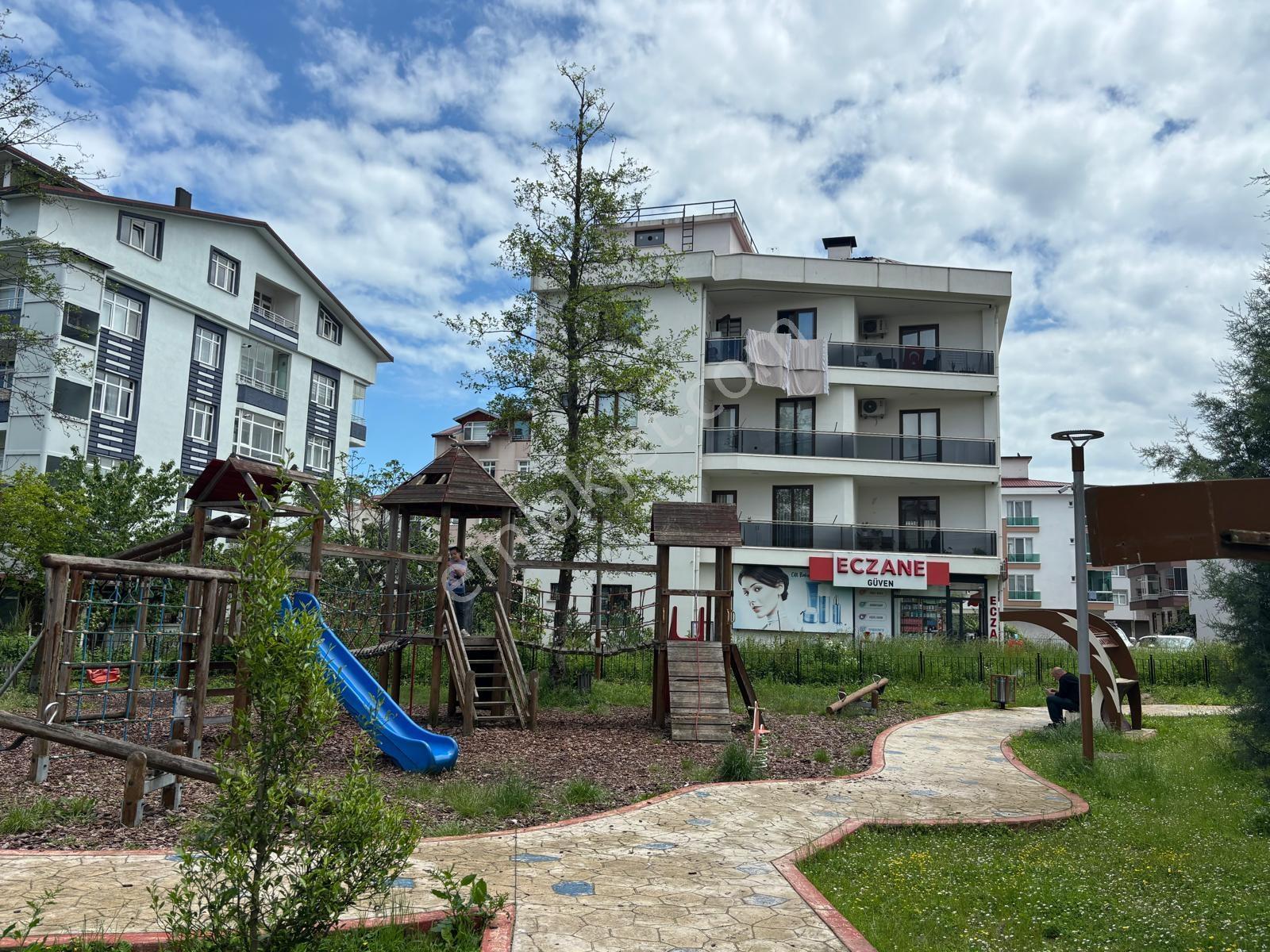Durugölde Tek Fiyata 108 M2. İş Yeri + 17 M2. Çatı Katı Daire. - Görsel 21
