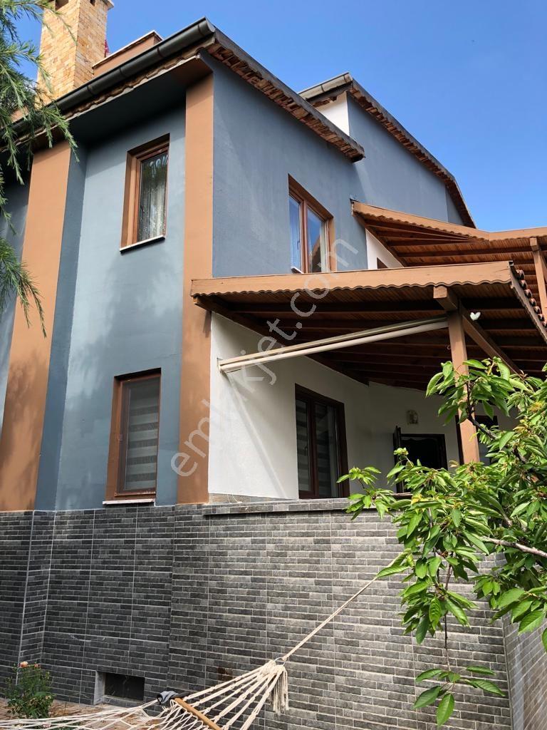 Tokat Karşıyaka Mutlu Sitesinde Lüx Yapılı 6+2 Satılık Villa - Görsel 11