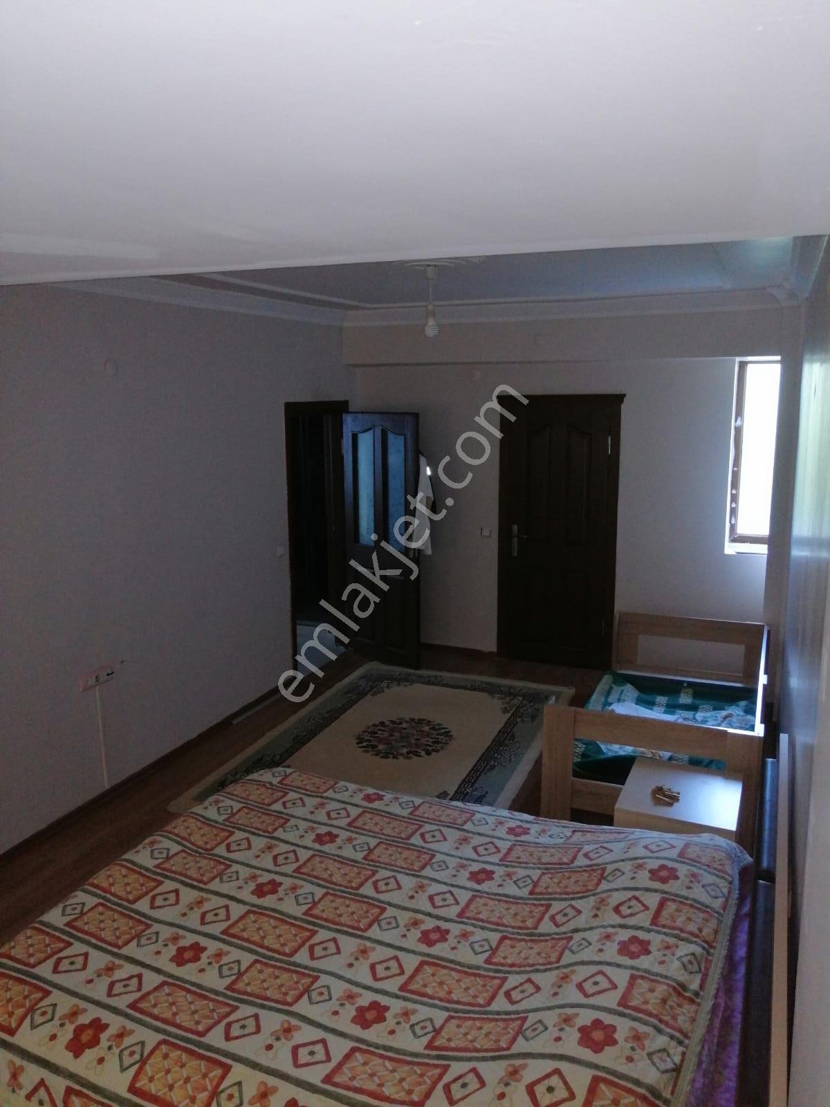 Tokat Karşıyaka Mutlu Sitesinde Lüx Yapılı 6+2 Satılık Villa - Görsel 18