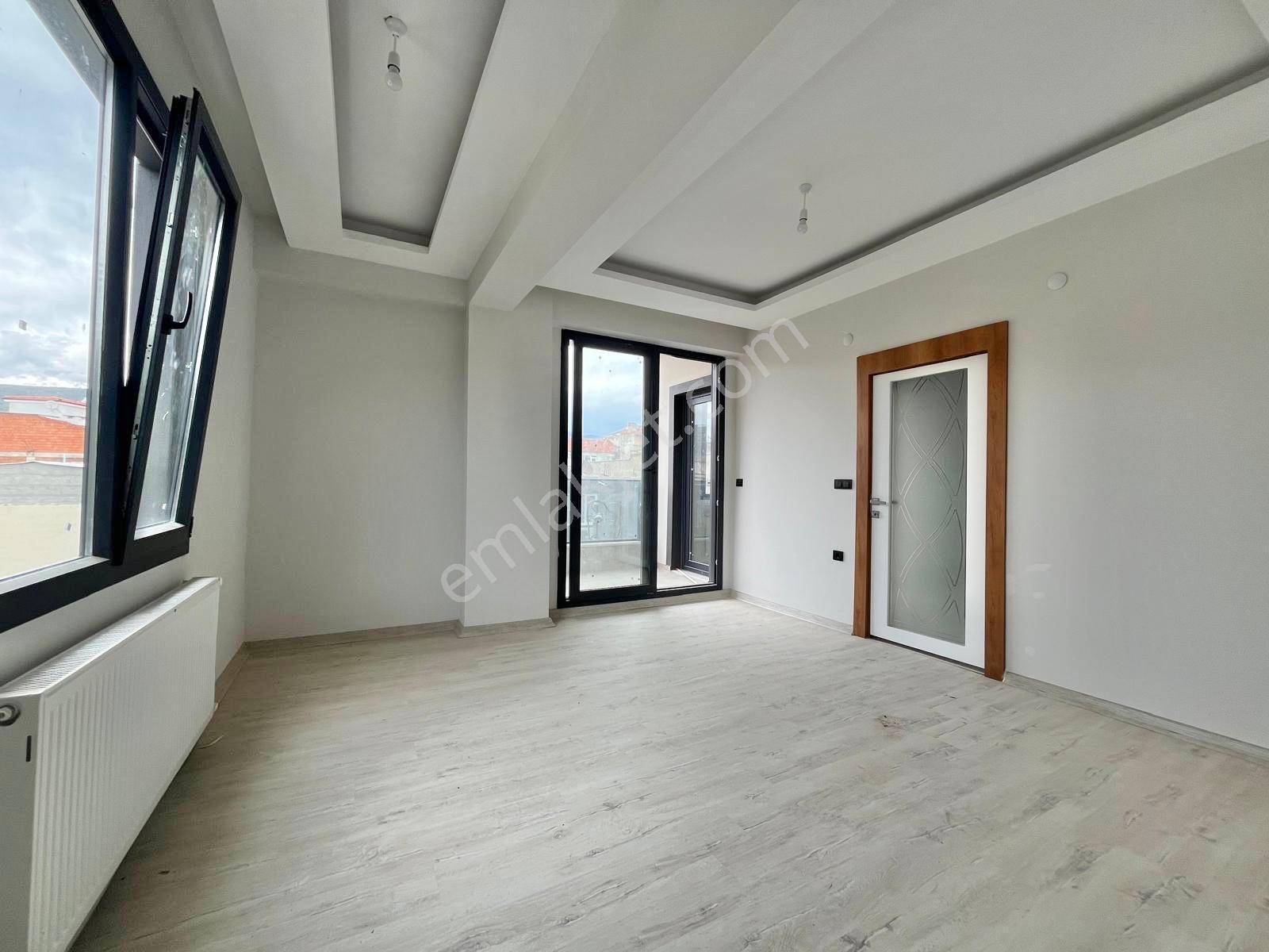 ꧁akçay Ay Emlaktan꧂tuzcumuratta Muhteşem Konumlu Ayrı Mutfak Ön Cephe Satılık 2+1 Ultra Lüks Daire - Görsel 15