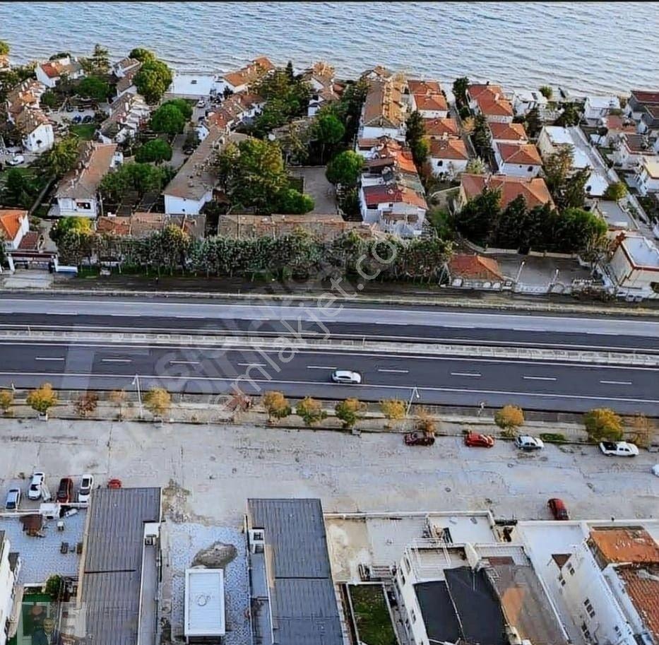 Haydar Emlaktan Yenicede Çarşı İçinde E-5 E Cepheli Yatırımlık Dükkan - Görsel 12
