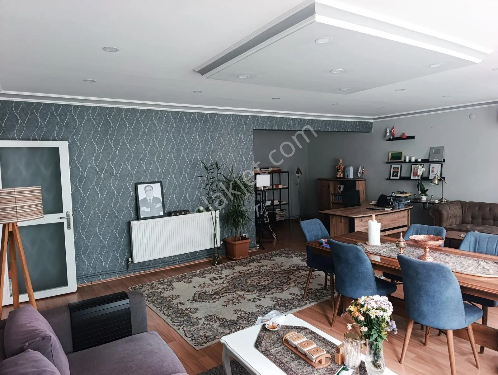 Meşrutiyet Cad.acil Satılık 4+1 Daire/ofis Kaçırılmayacak Fırsat