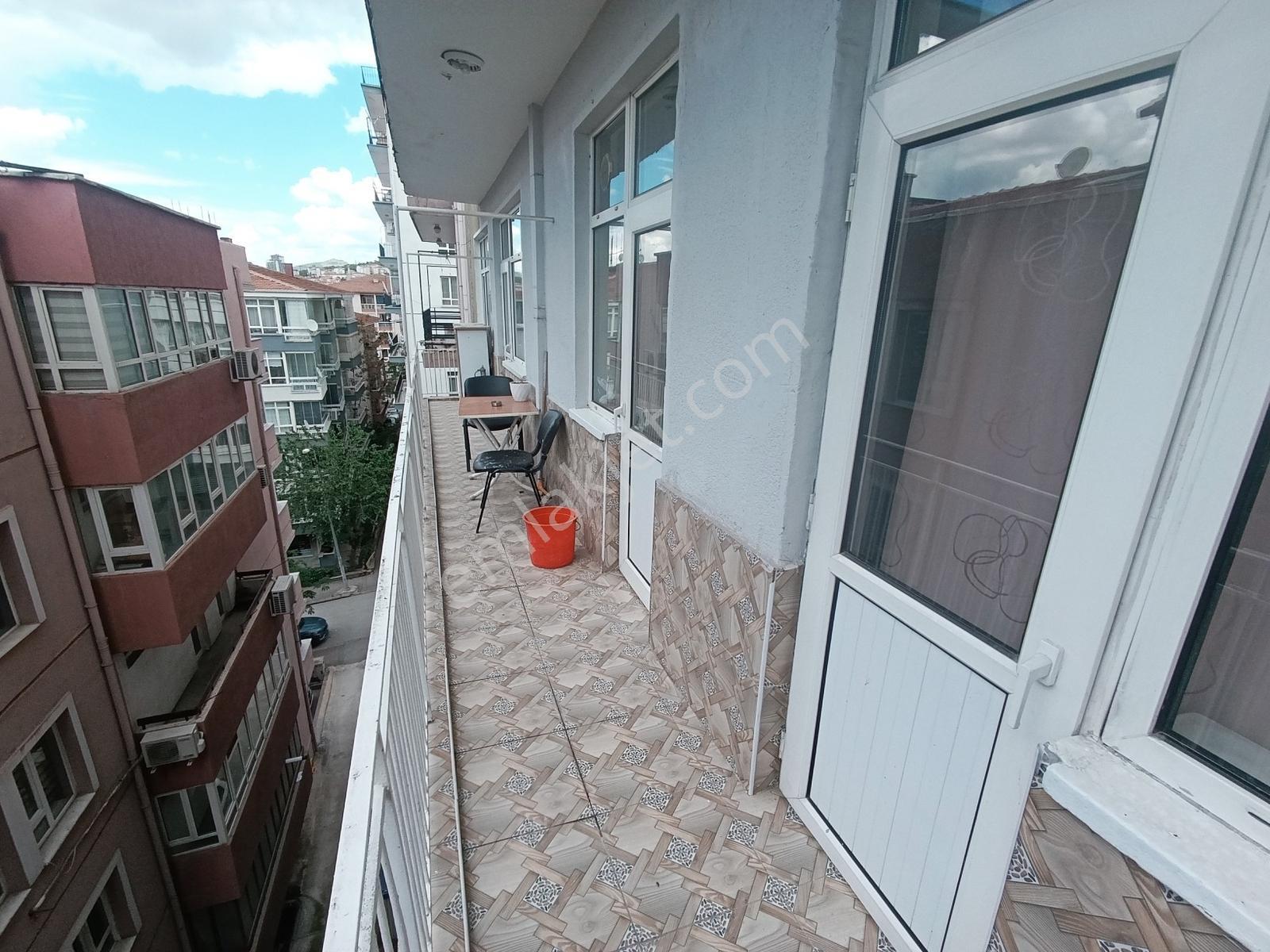 Meşrutiyet Cad.acil Satılık 4+1 Daire/ofis Kaçırılmayacak Fırsat - Görsel 26