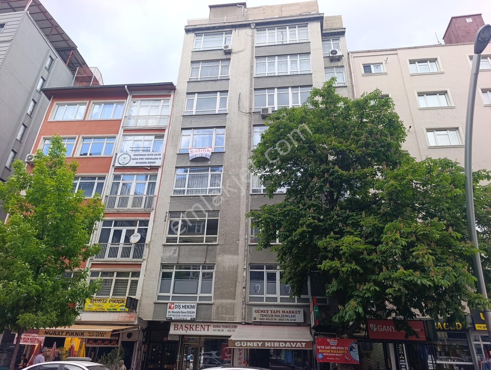 Meşrutiyet Cad.acil Satılık 4+1 Daire/ofis Kaçırılmayacak Fırsat - Görsel 31