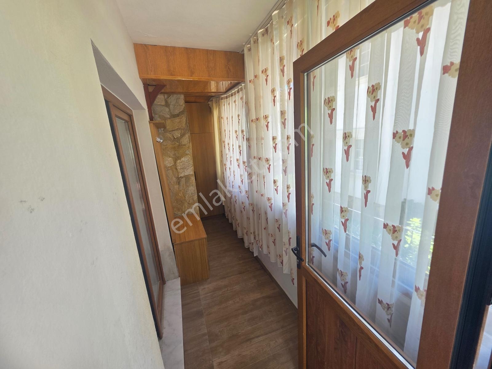 Muğla Marmaris İçmelerde Kiralık Eşyalı Müstakil Geniş 4+1 Villa - Görsel 16