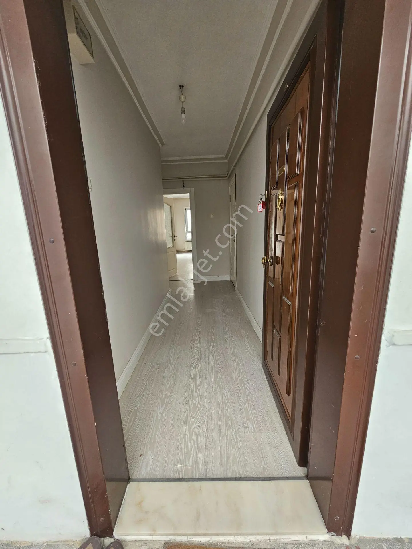 Çankaya Aşağı Öveçler 'de Acil Kiralık 3+1 İçi Yapılı Daire - Görsel 3