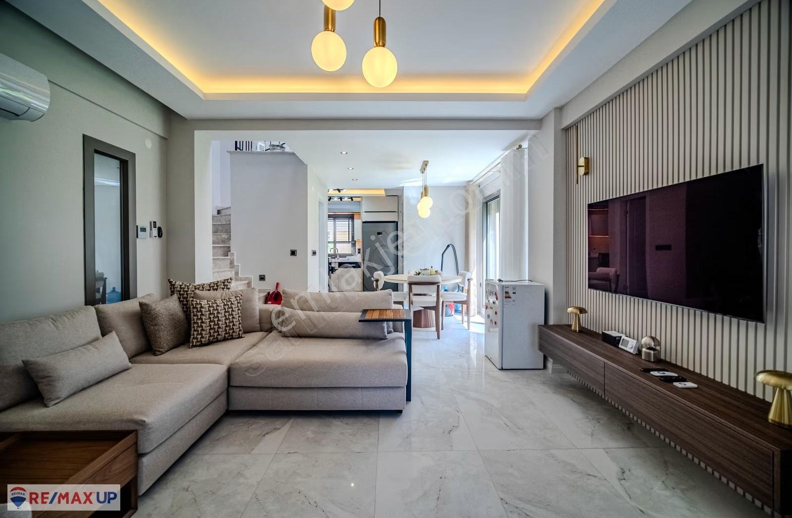 Dikili Çandarlı Mahallesinde 3+1 Satılık Lüks Villa - Görsel 27