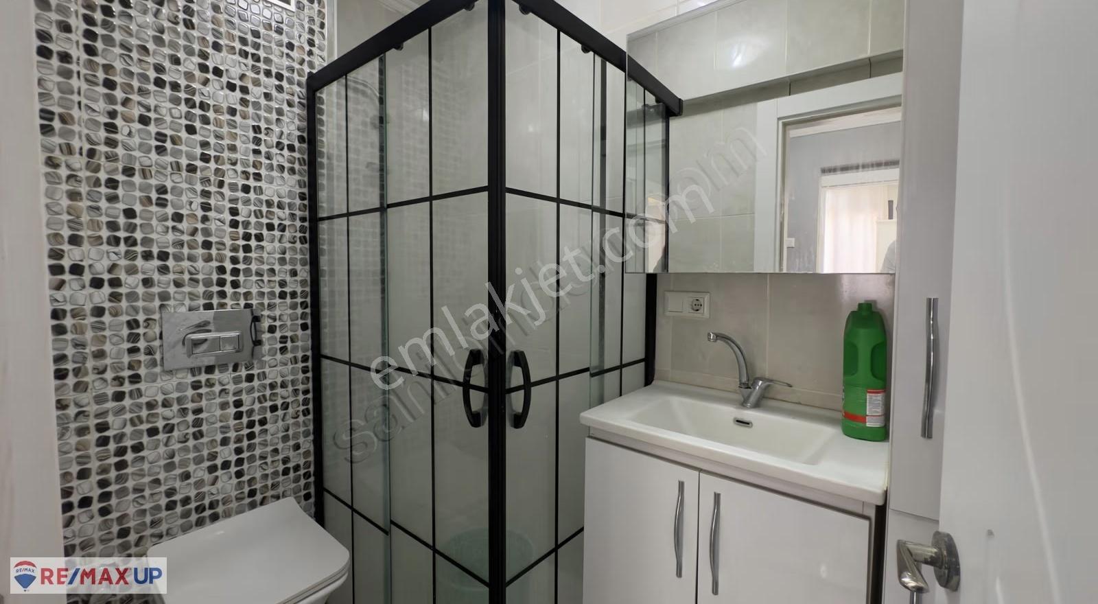 Ürkmez Plajına 300 M2 Tribleks Kiralık Yazlık/müstakil - Görsel 19