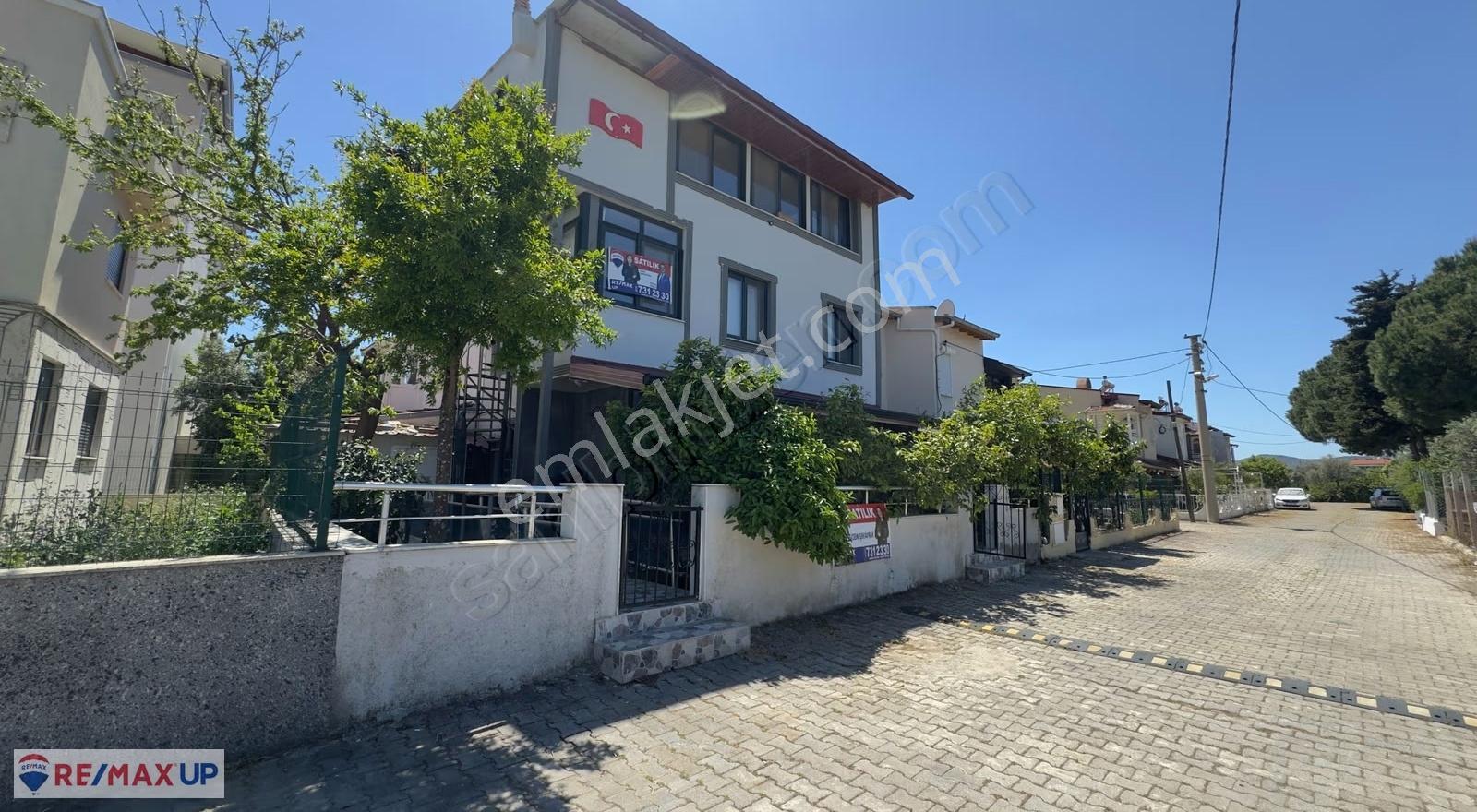 Ürkmez Plajına 300 M2 Tribleks Kiralık Yazlık/müstakil - Görsel 11