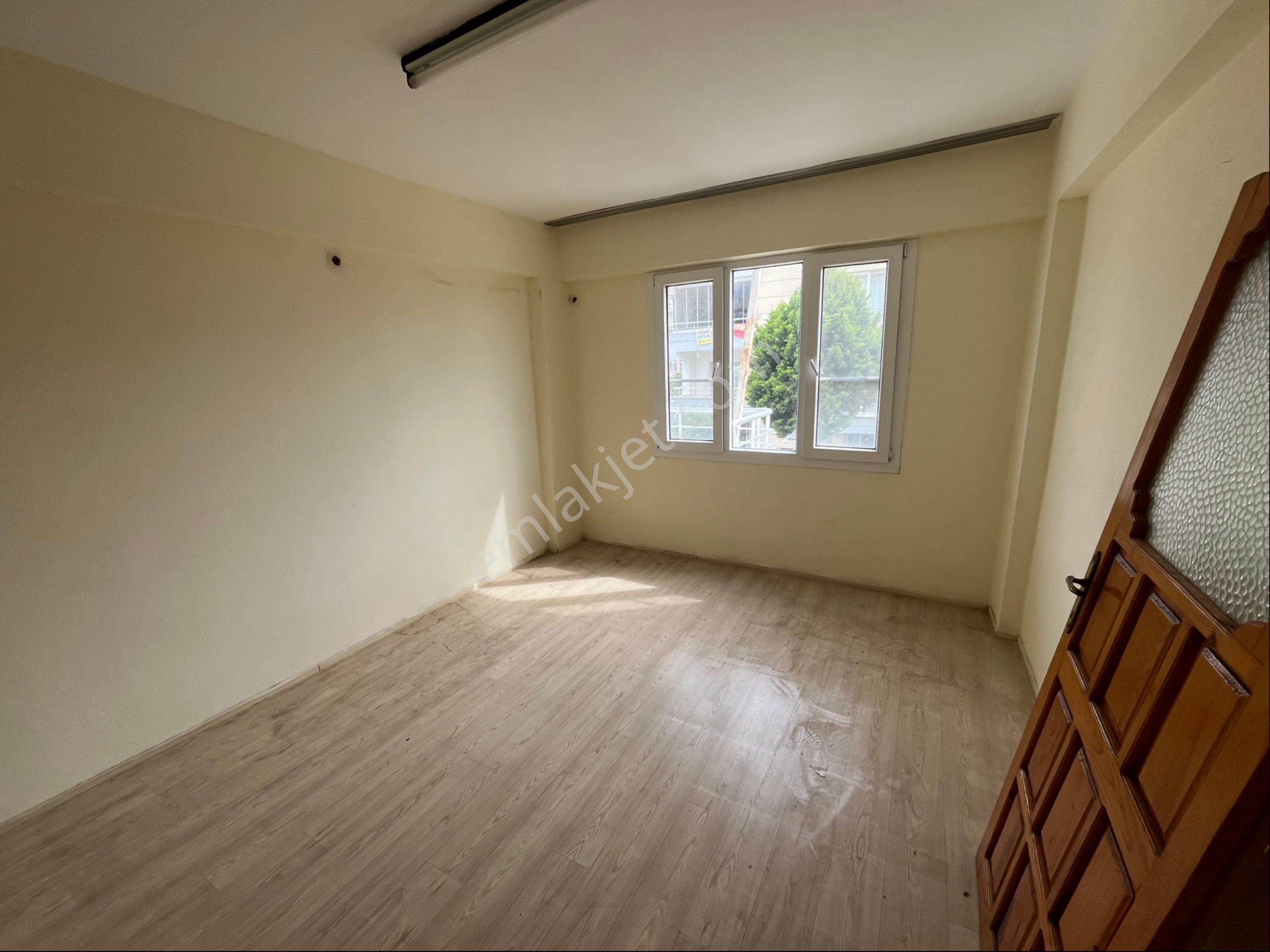 Miray Emlaktan Şirinevler Mahallesinde Kiralık 3+1 Daire - Görsel 9