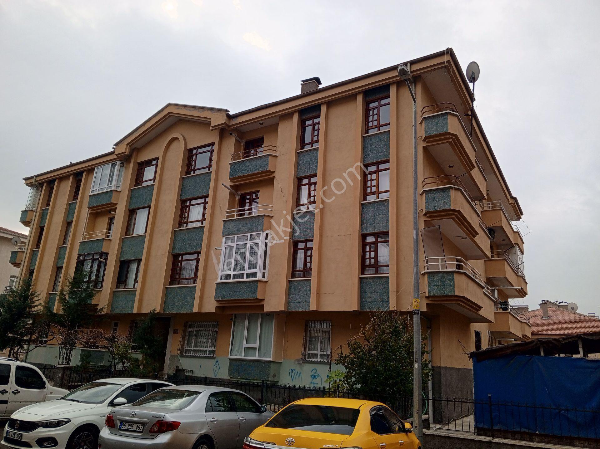 Sahibinden Mecidiye Metroya 5 Dk 3+1 Bağımsız Daire Bağlarbaşı Ve Kamilocak Mahallesi Arasında - Görsel 21