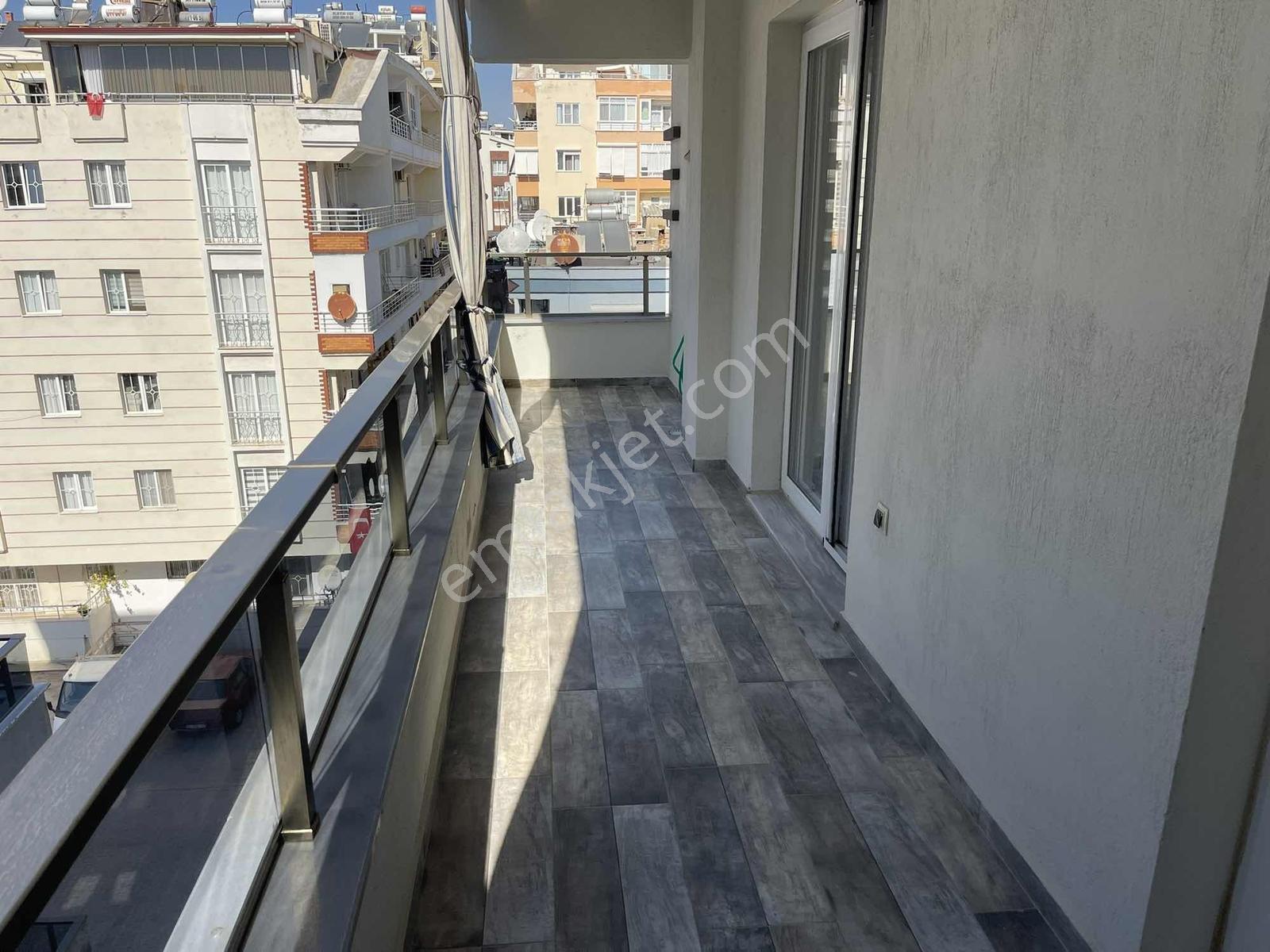 Didim Yeni Mahalle'de Satılık 3+1 Ayrı Mutfak Daire - Görsel 26