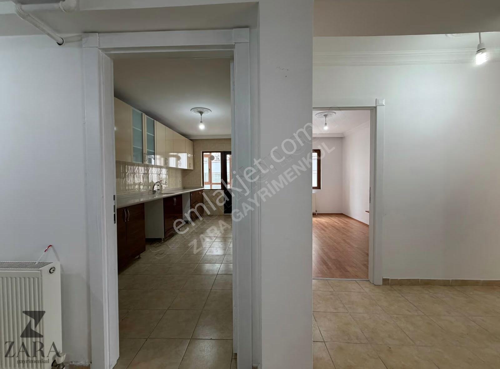 ▄zara▄cengizhan Mh Ege Millet Bahçesi Yanı Katta 120m² 3+1 Daire - Görsel 14