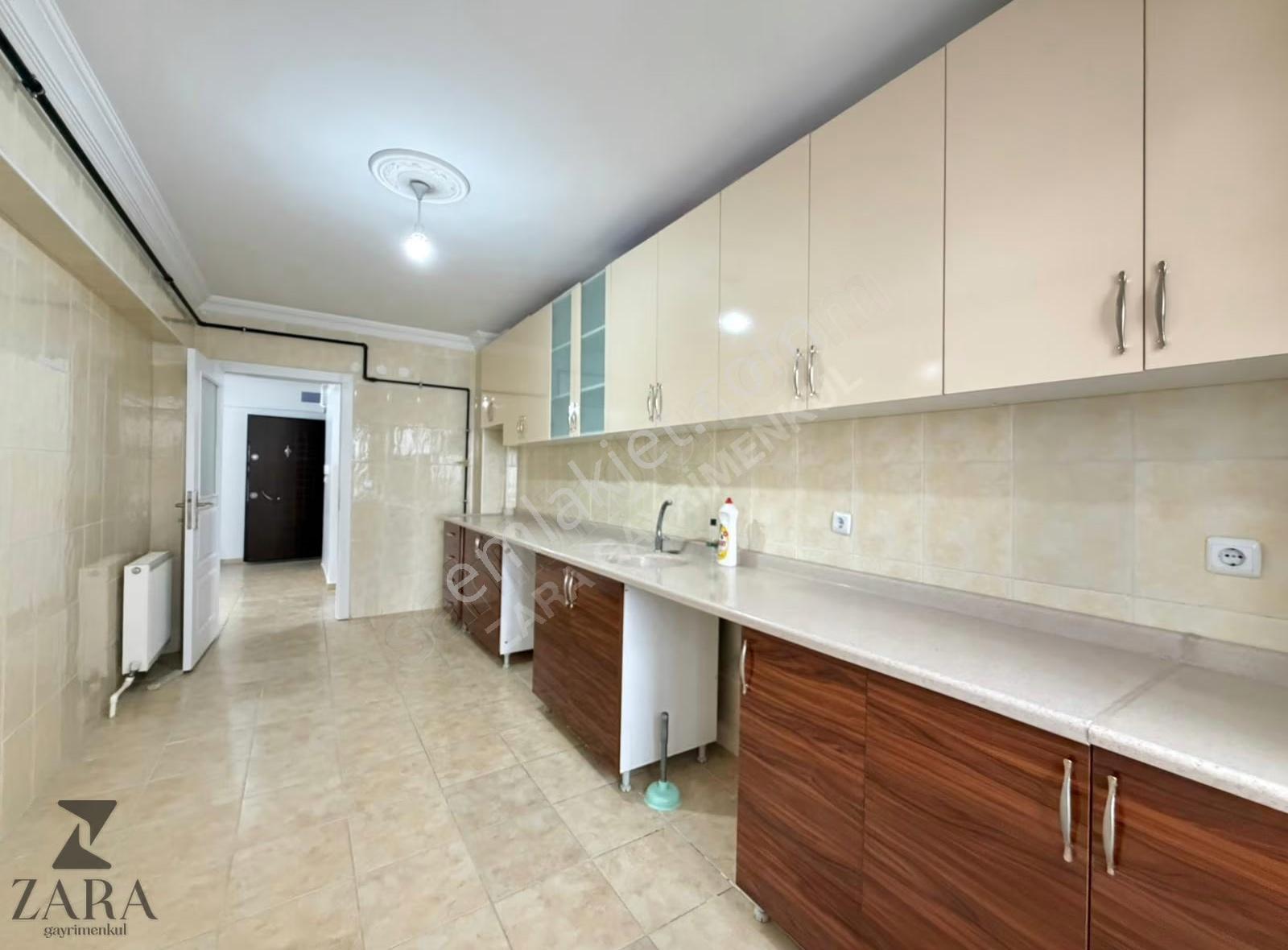 ▄zara▄cengizhan Mh Ege Millet Bahçesi Yanı Katta 120m² 3+1 Daire - Görsel 28