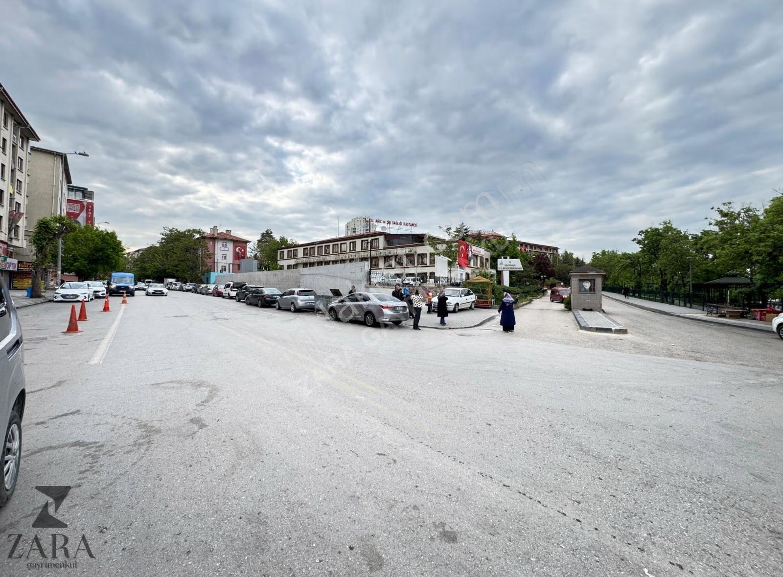 ▄zara▄ulucanlar Cd Yanı Ankara Hastanesi Yakını Lüks Yapılı 2+1 - Görsel 3