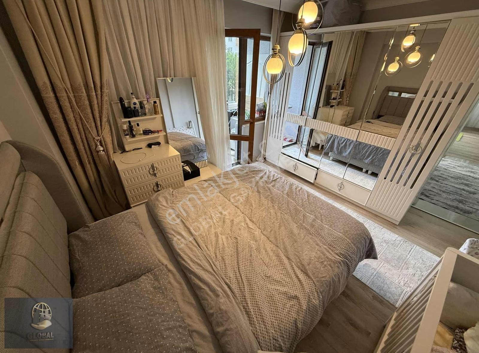 Hürriyet Mah Site İçi 130m2ful Yapılı 3+1 Çift K.balkon Ayrı Wc - Görsel 11