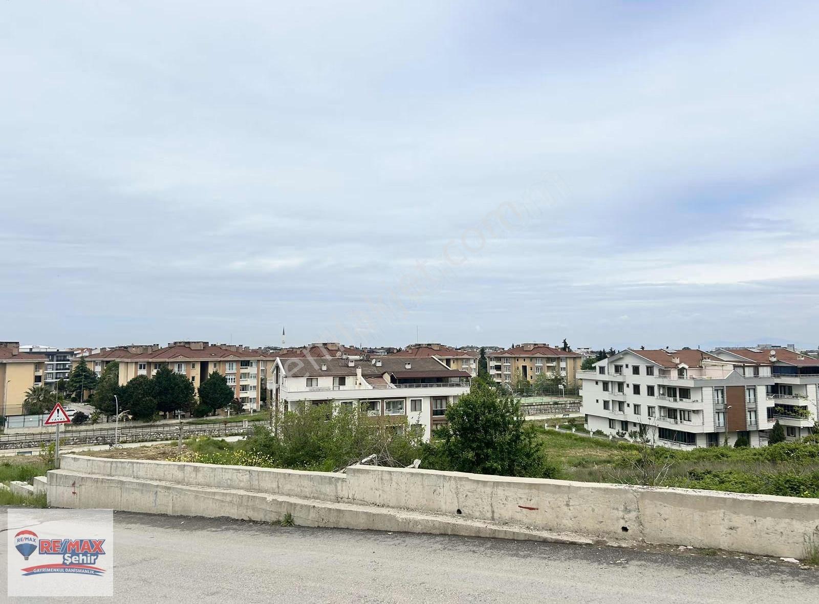 Remax'dan Çiftlikköy M.akif Mah Satılık 1+1 Daire - Görsel 2