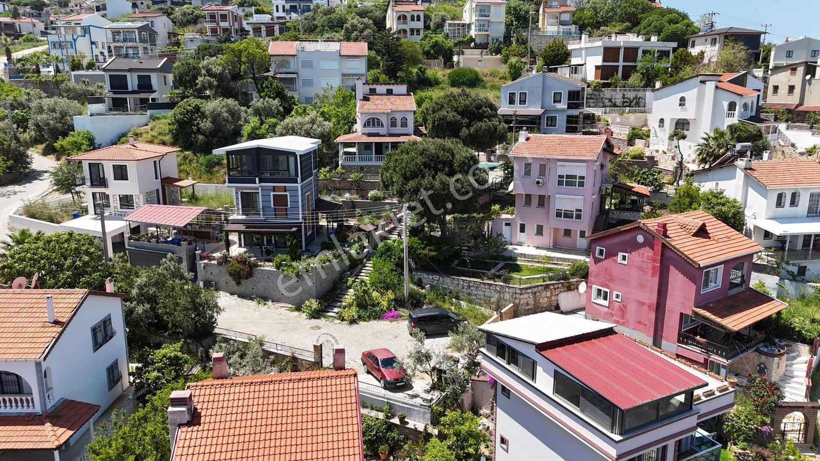 Foçada Satılık Villa Denize Plaja 300 Mt Anayola 200 Mt - Görsel 35