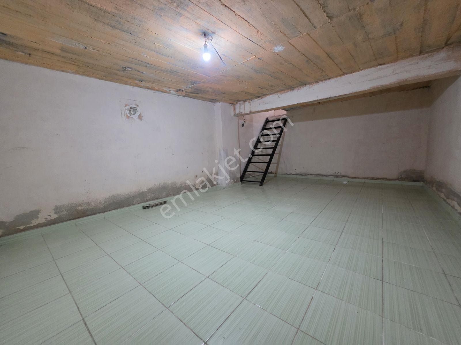 Avcılar Güzel Konumda Satılık 120 M² Bodrumlu Dükkan - Görsel 12