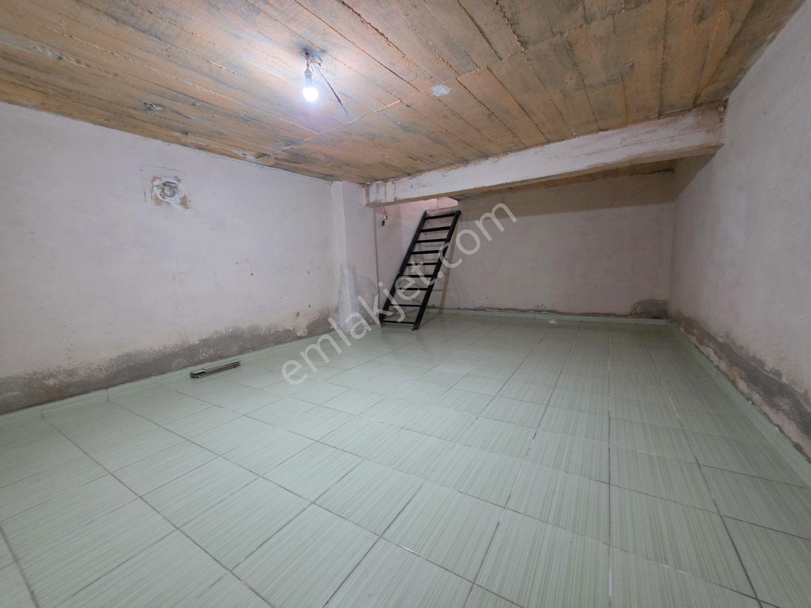 Avcılar Güzel Konumda Satılık 120 M² Bodrumlu Dükkan - Görsel 8