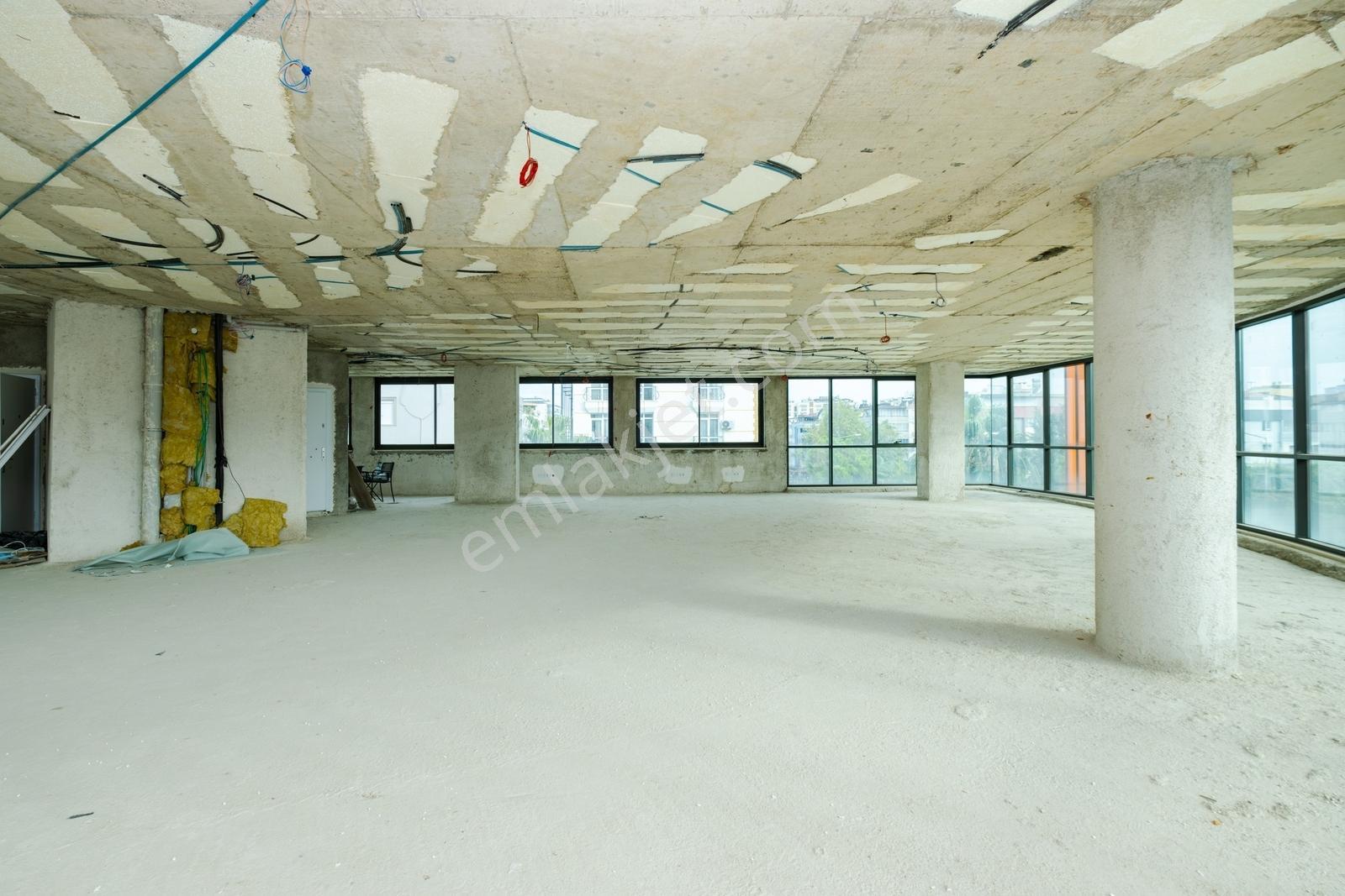 Atatürk Bulvarı Üzerinde, Tabela Değeri Yüksek 4 Plaza Katı - Görsel 29