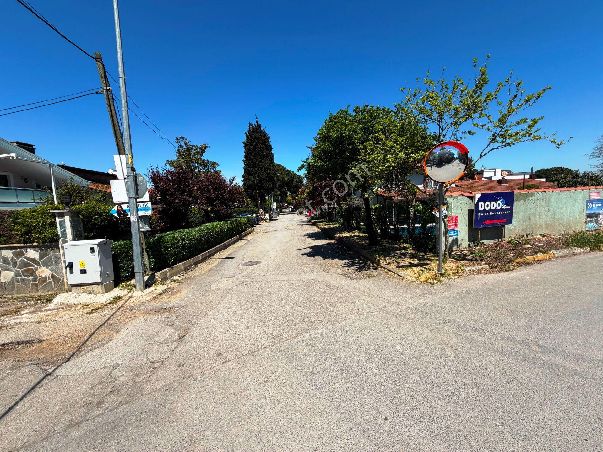 Tuzla Sahil 300m2 Bahçeli Havuzlu Şömineli Triplex Satılık Villa - Görsel 34