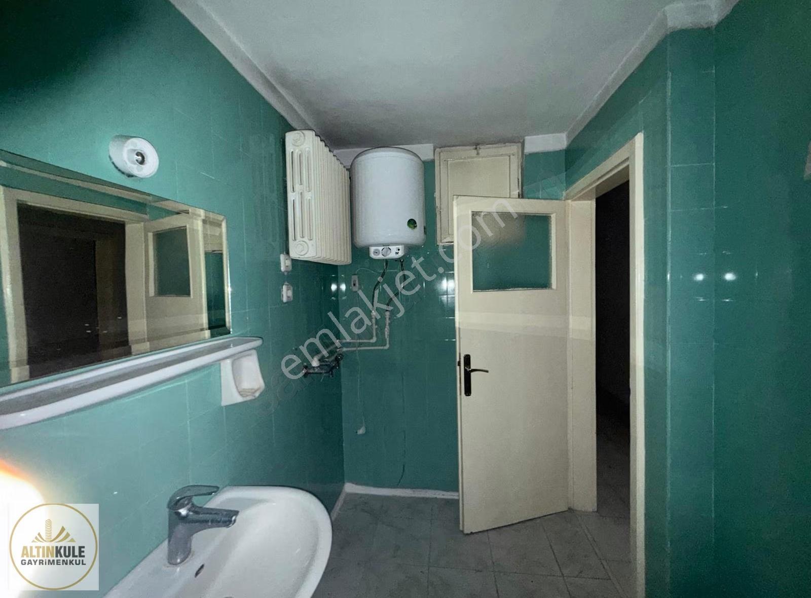 Altınkule'den Yeşilyurt Sokakta Kiralık 3+1 Daire - Görsel 13