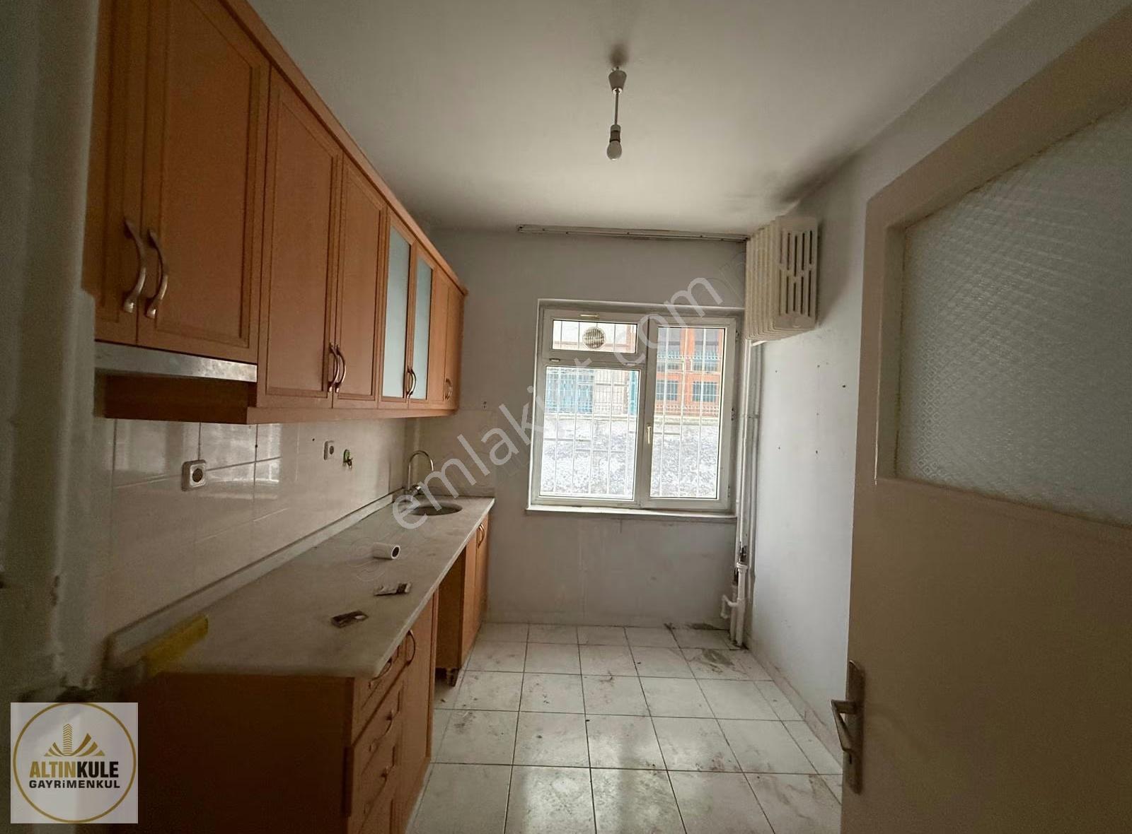 Altınkule'den Yeşilyurt Sokakta Kiralık 3+1 Daire - Görsel 14
