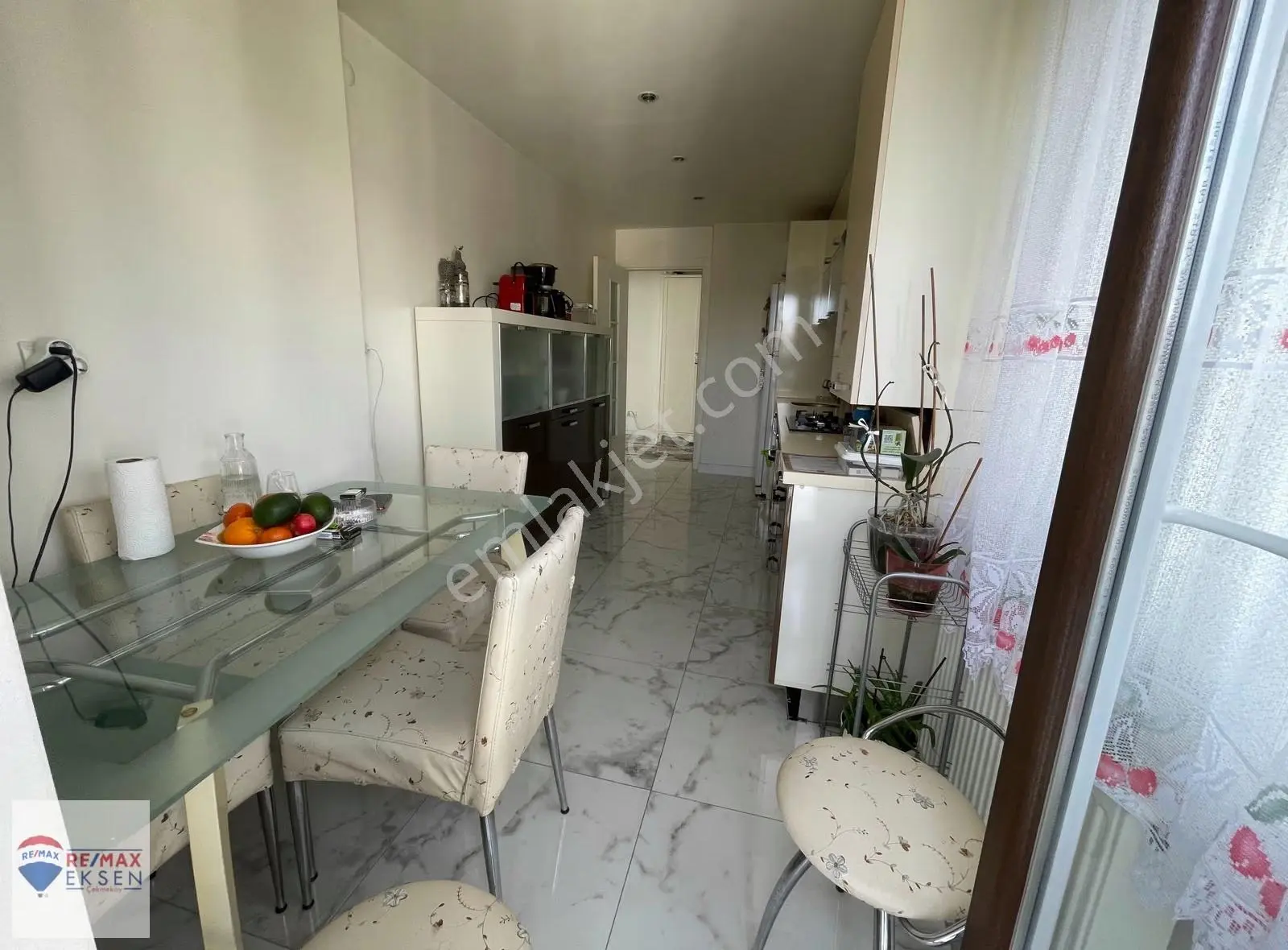 Çekmeköy Taşdelen Mah Palma Doro Sit Satılık 3+1 Daire - Görsel 2