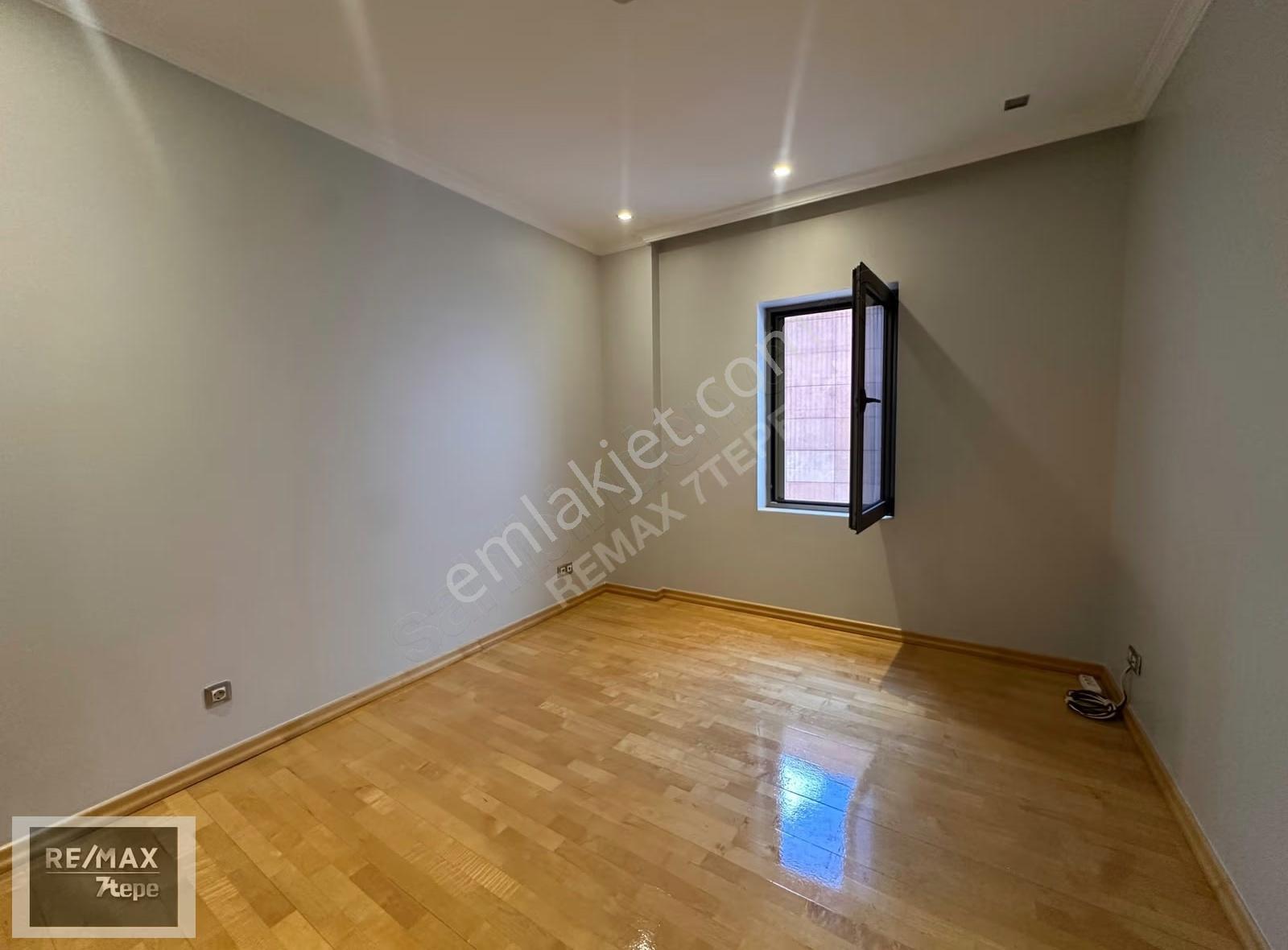 Remax 7tepe'den Acarkent Acarsıze'da Orman Cephe Satılık Daire - Görsel 4