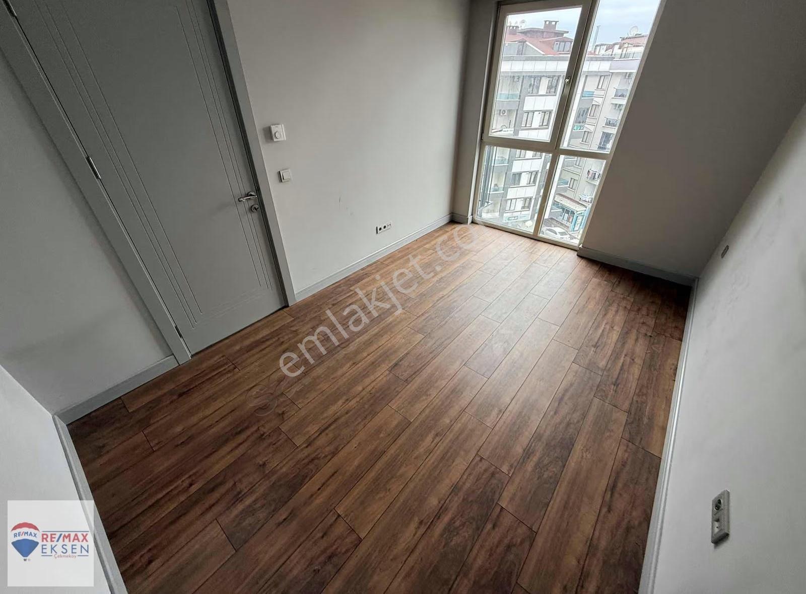 Elif Bayarslan Dan Sinpaş Metrolife Sitesi Yol Cephe 1+1 Kiralık - Görsel 18