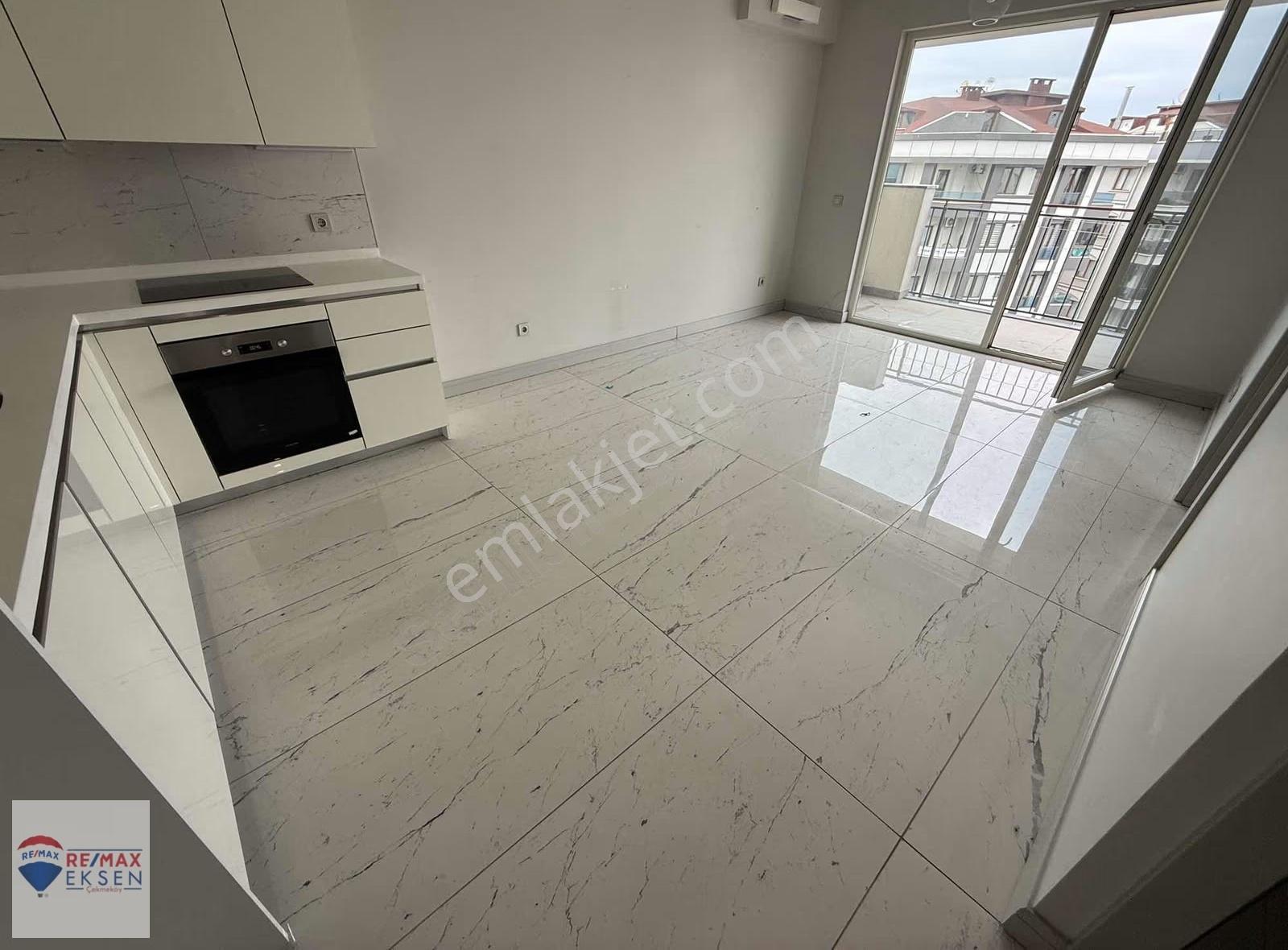 Elif Bayarslan Dan Sinpaş Metrolife Sitesi Yol Cephe 1+1 Kiralık - Görsel 16