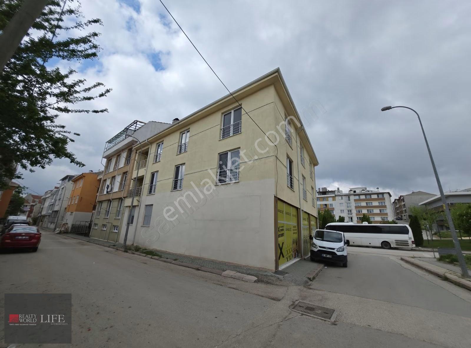 Rw Lıfe// Millet Caddesinde 2+1 Kiralık Daire - Görsel 24
