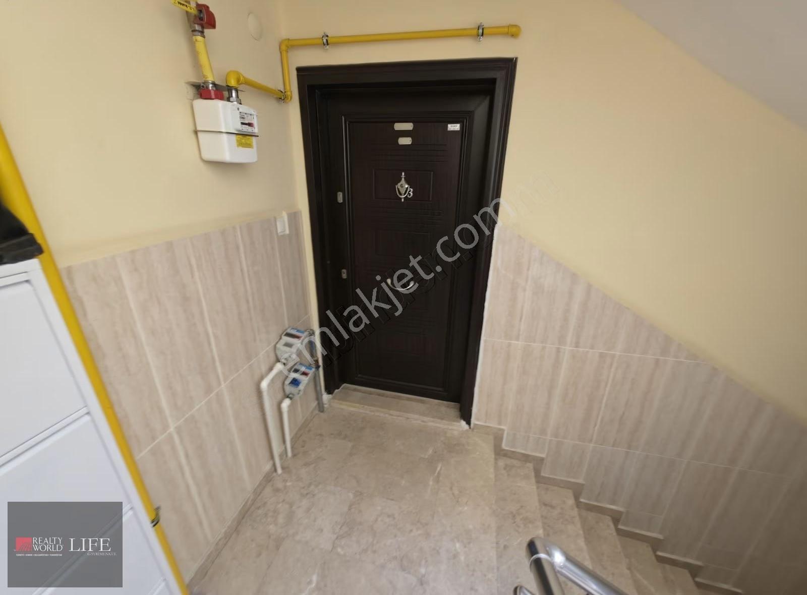 Rw Lıfe// Millet Caddesinde 2+1 Kiralık Daire - Görsel 3