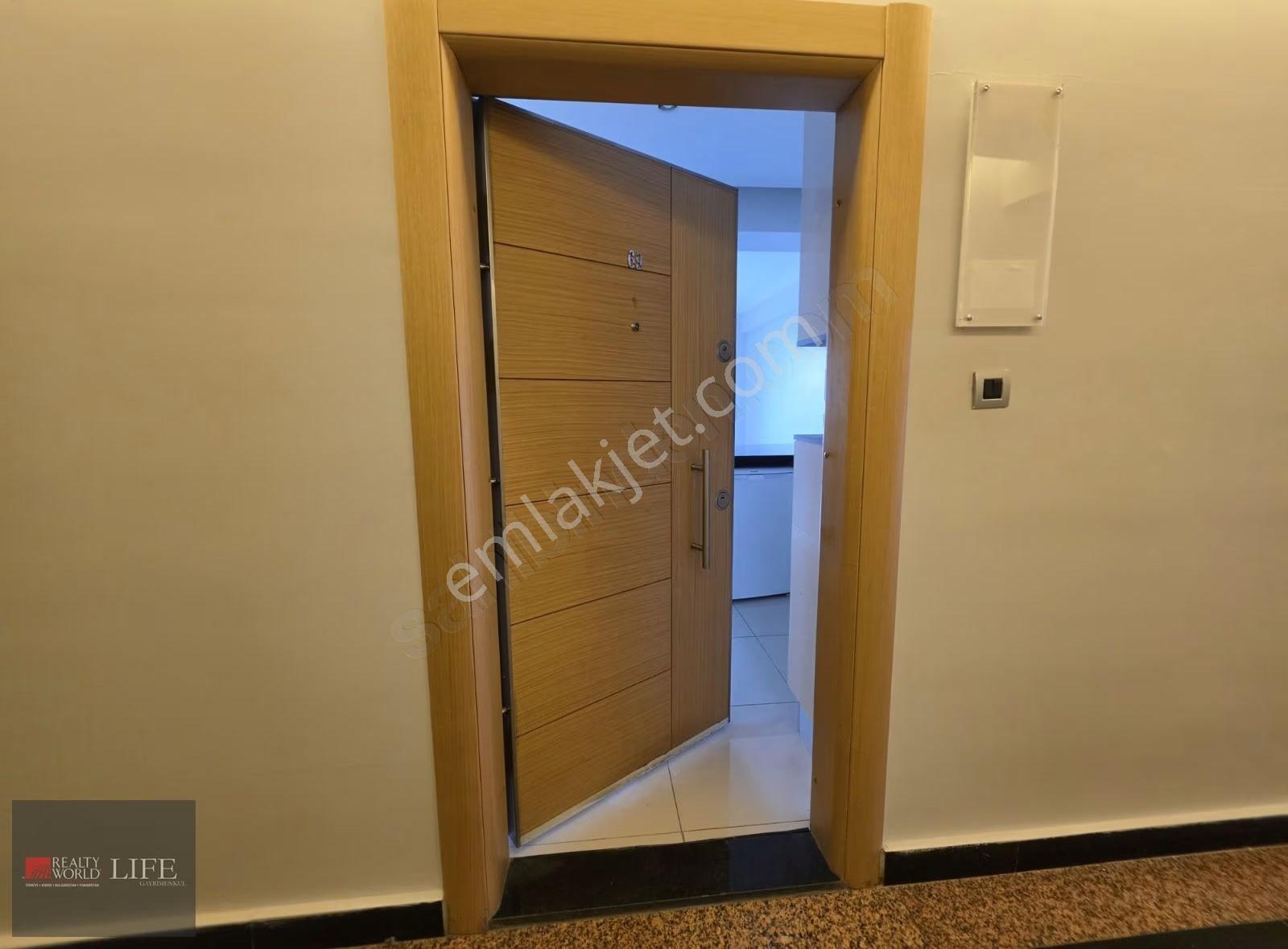 Rw Lıfe// İsmetönünü Bulvarıda Ay Palasta Kiralık 1+1 Daire - Görsel 10