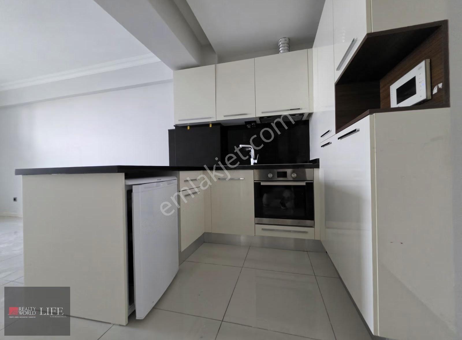 Rw Lıfe// İsmetönünü Bulvarıda Ay Palasta Kiralık 1+1 Daire - Görsel 9