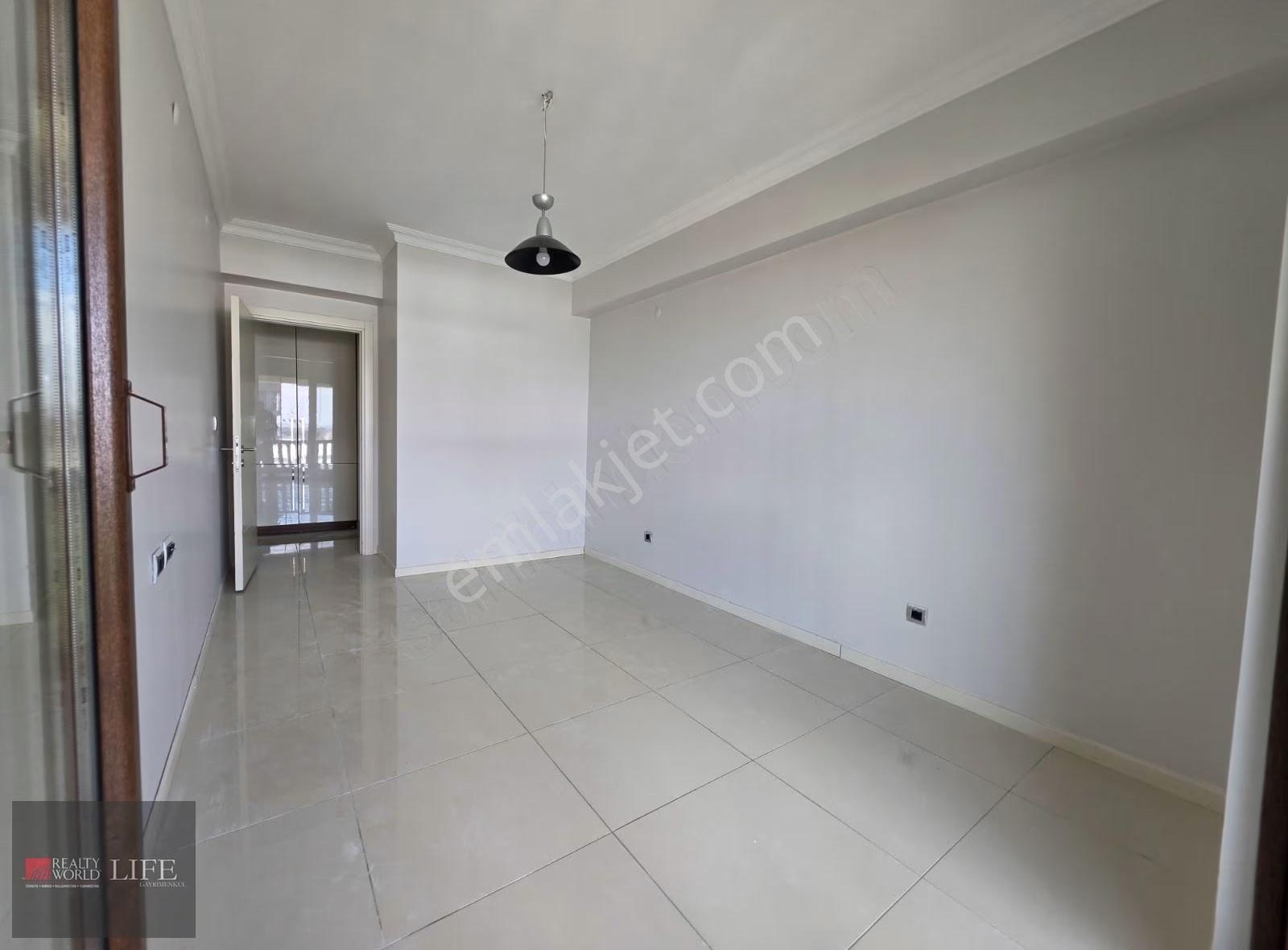 Rw Lıfe// İsmetönünü Bulvarıda Ay Palasta Kiralık 1+1 Daire - Görsel 16