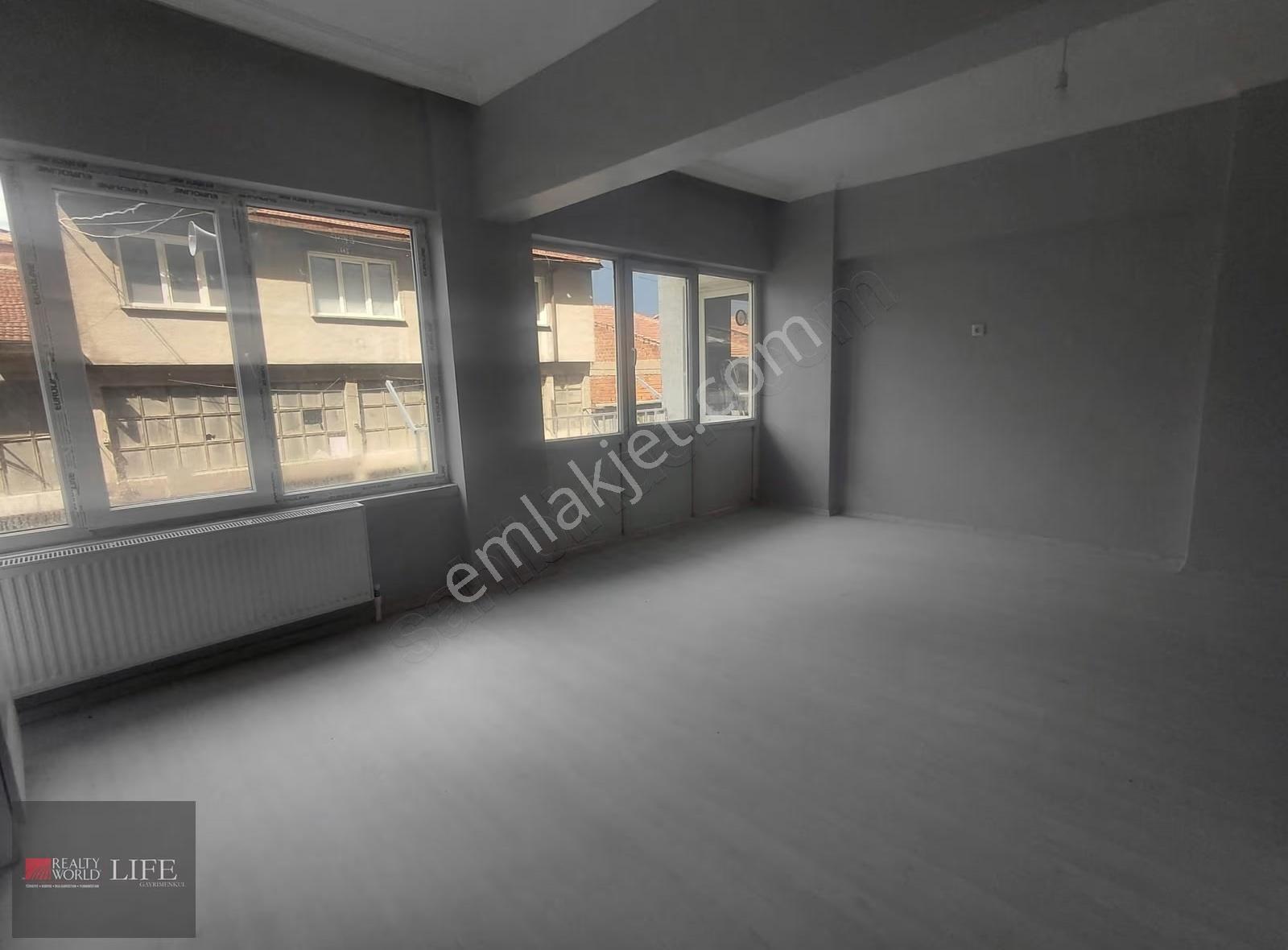 Rw Lıfe// Kurtuluş Mh. Cadde Üzeri 2+1 Satılık 105m2 Daire - Görsel 4