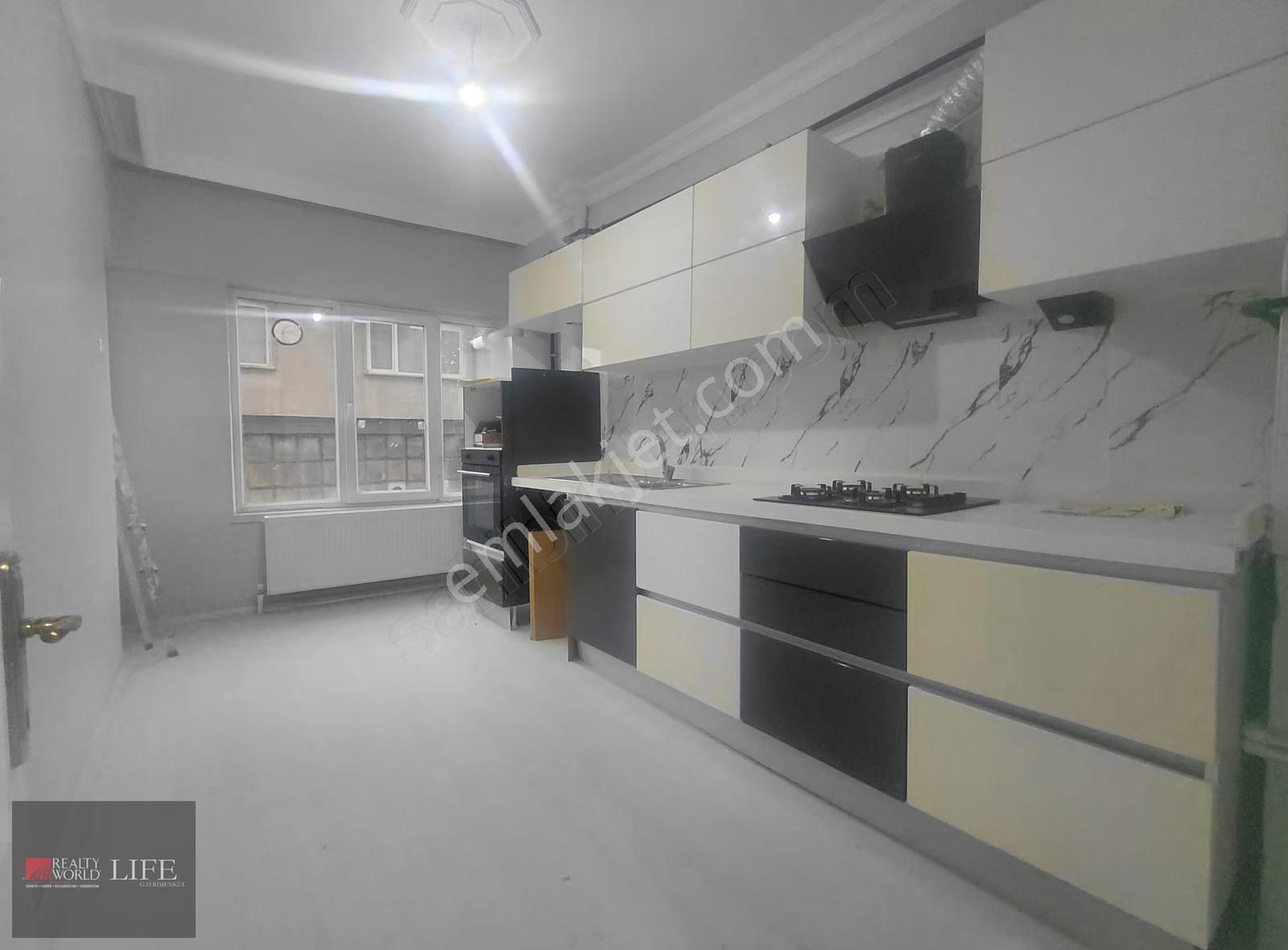 Rw Lıfe// Kurtuluş Mh. Cadde Üzeri 2+1 Satılık 105m2 Daire - Görsel 9