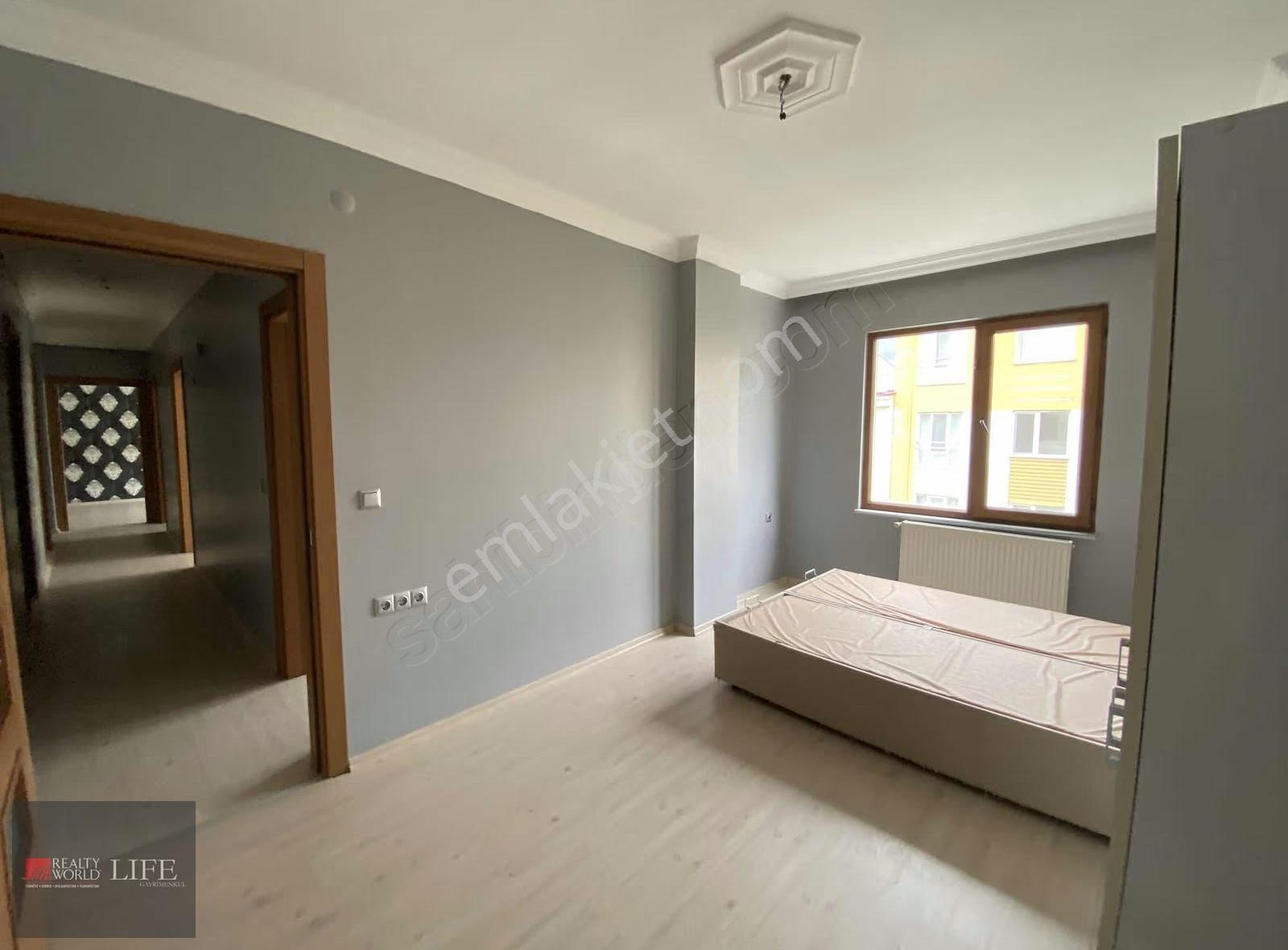 Rw Lıfe // Batıkent Mh. Özel Ümit Hs. Yakını 3+1 Kiralık Daire - Görsel 29