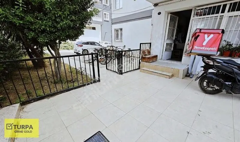 Bayraklı Hasan Tahsin Kültür Merkezi Yakını 25m² Kiralık Dükkan - Görsel 2