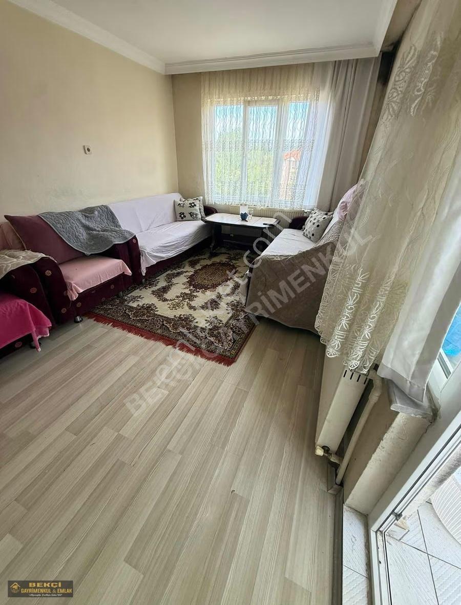 Kaynarca Caddesi 2+1 Satılık Fırsat Daire - Görsel 9