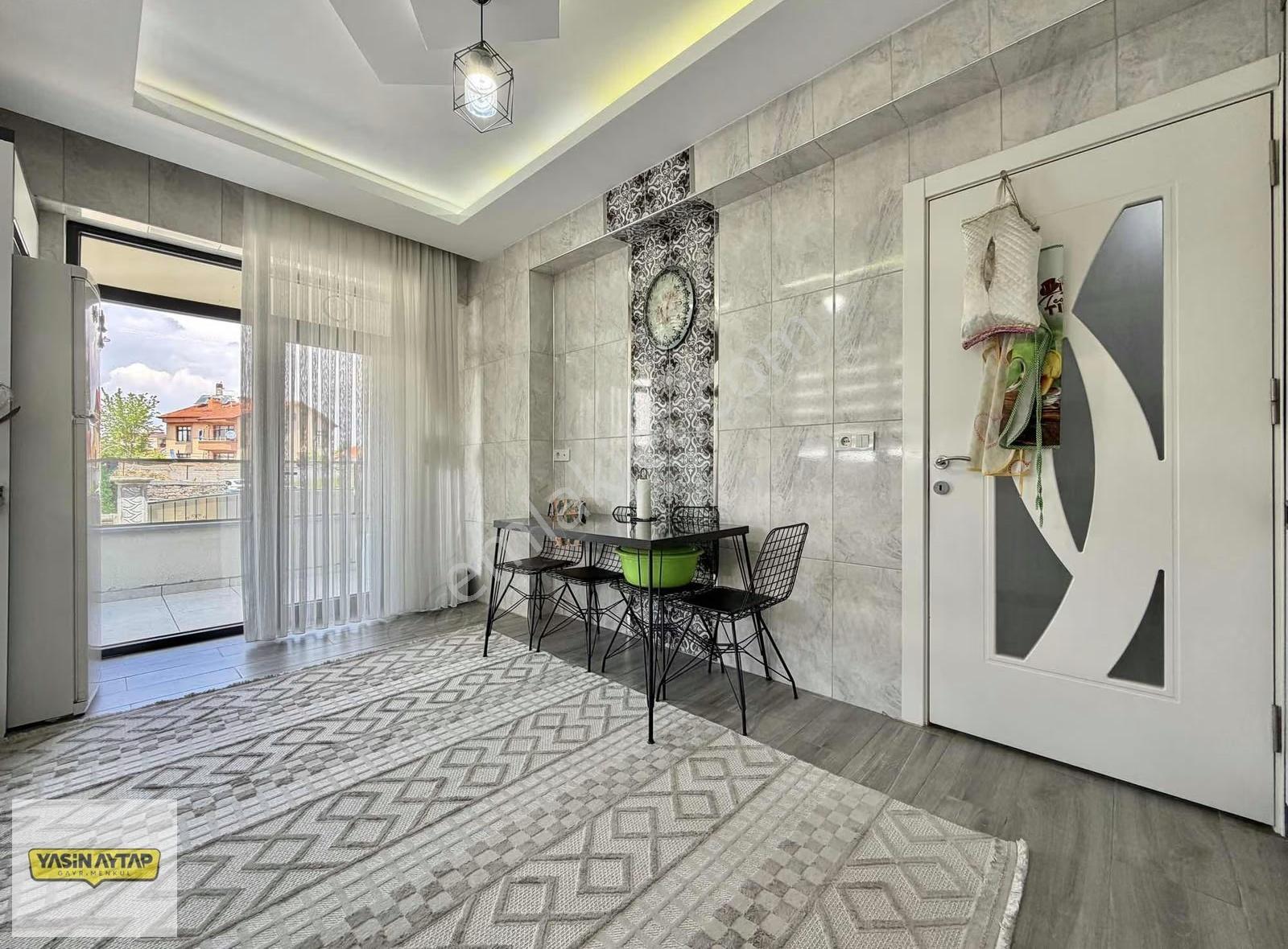 Yasin Aytap'tan Karaman Caddesi Yakını Müstakil 5+1 Villa! - Görsel 12