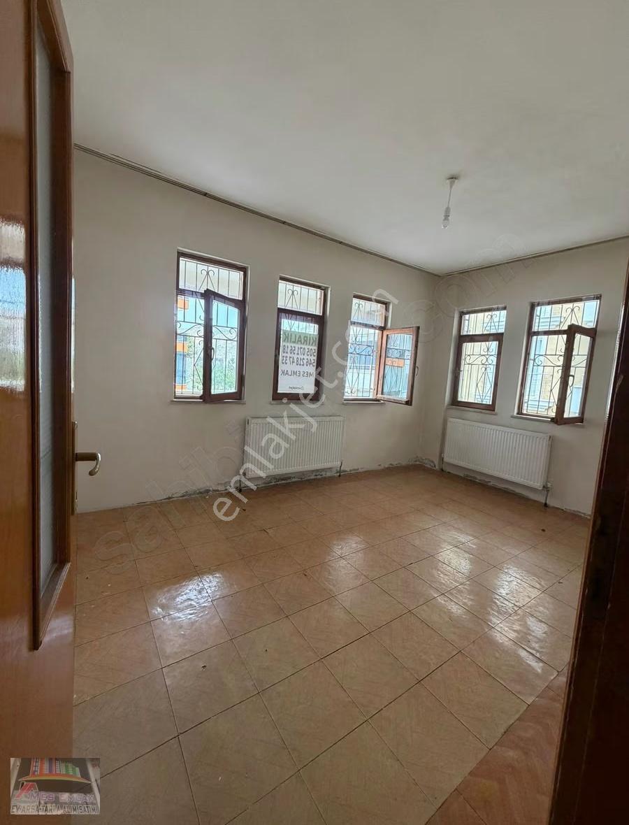 Mes Emlak'tan Aksu Mahallesinde 3+1 Doğalgazlı Kiralık Daire - Görsel 18