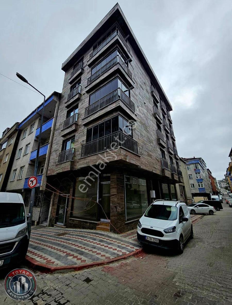 Toyaptan Adl Projesinde 125m2 Sıfır Asansörlü Köşe Başı 3+1