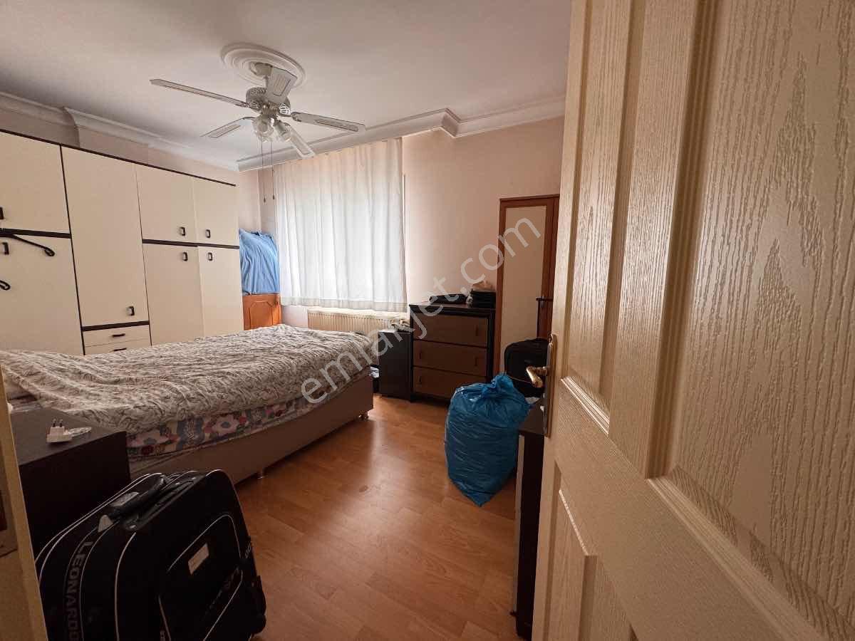 Buca Menderes Mahallesı Full Eşyalı 3+1 Kıralık Daıre - Görsel 16