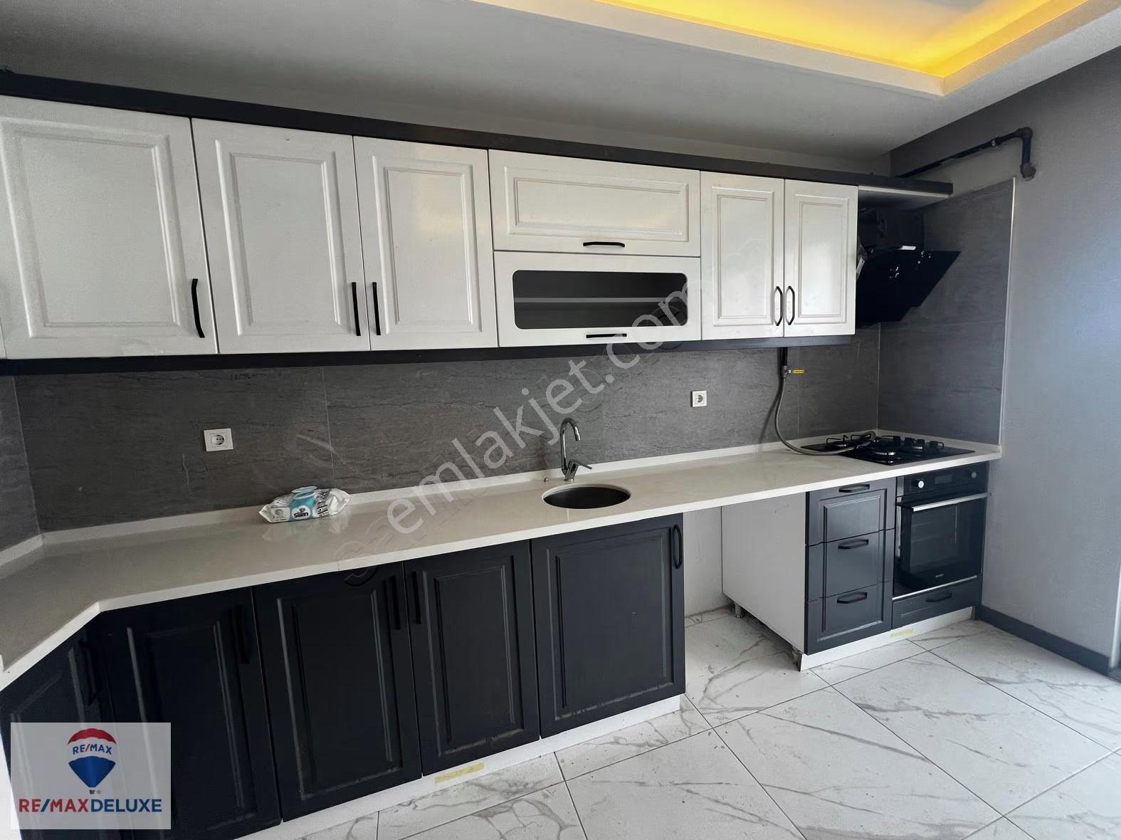 Başiskele Şehit Ekrem Mah. 3+1 Ebeveyn Banyolu Satılık Arakat - Görsel 13